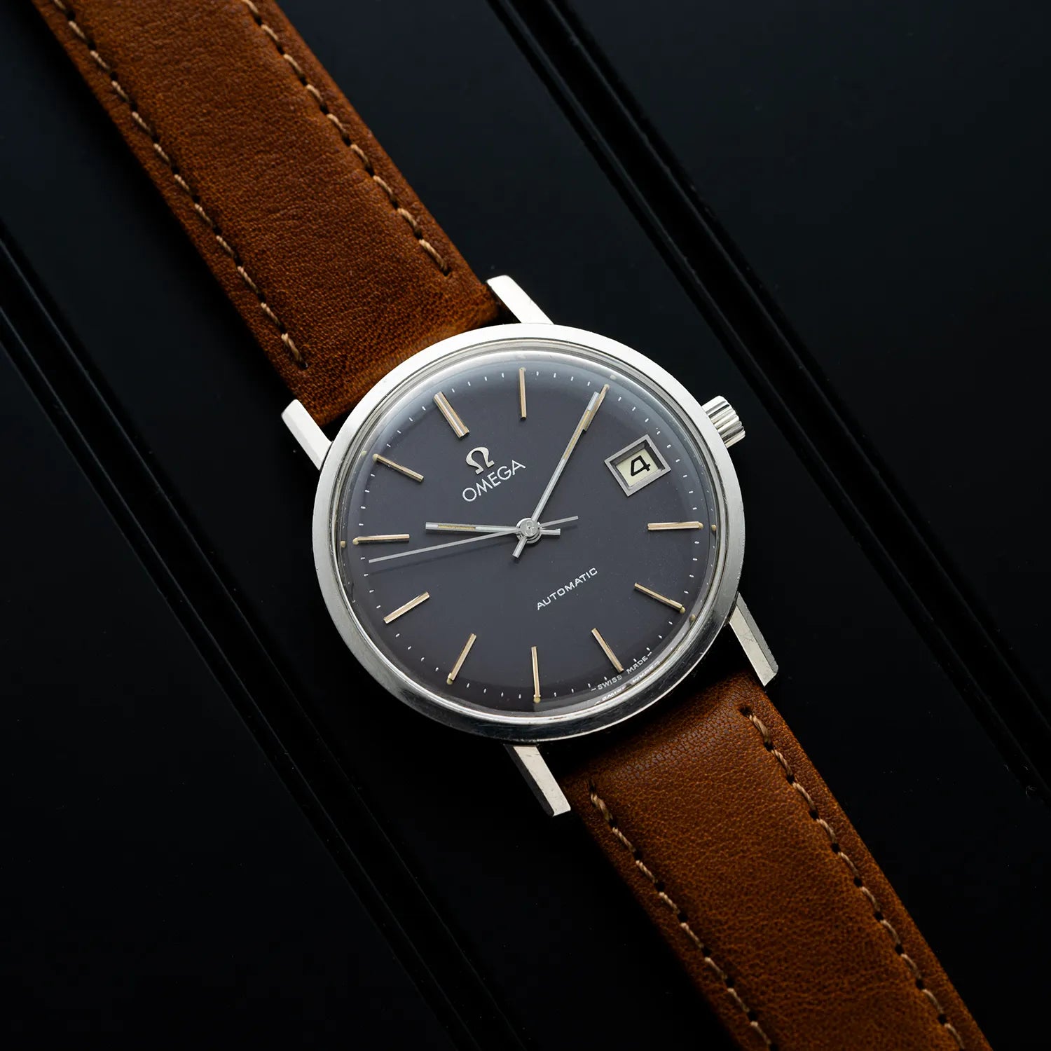 Omega 166.0202, Cal. 552 Top View