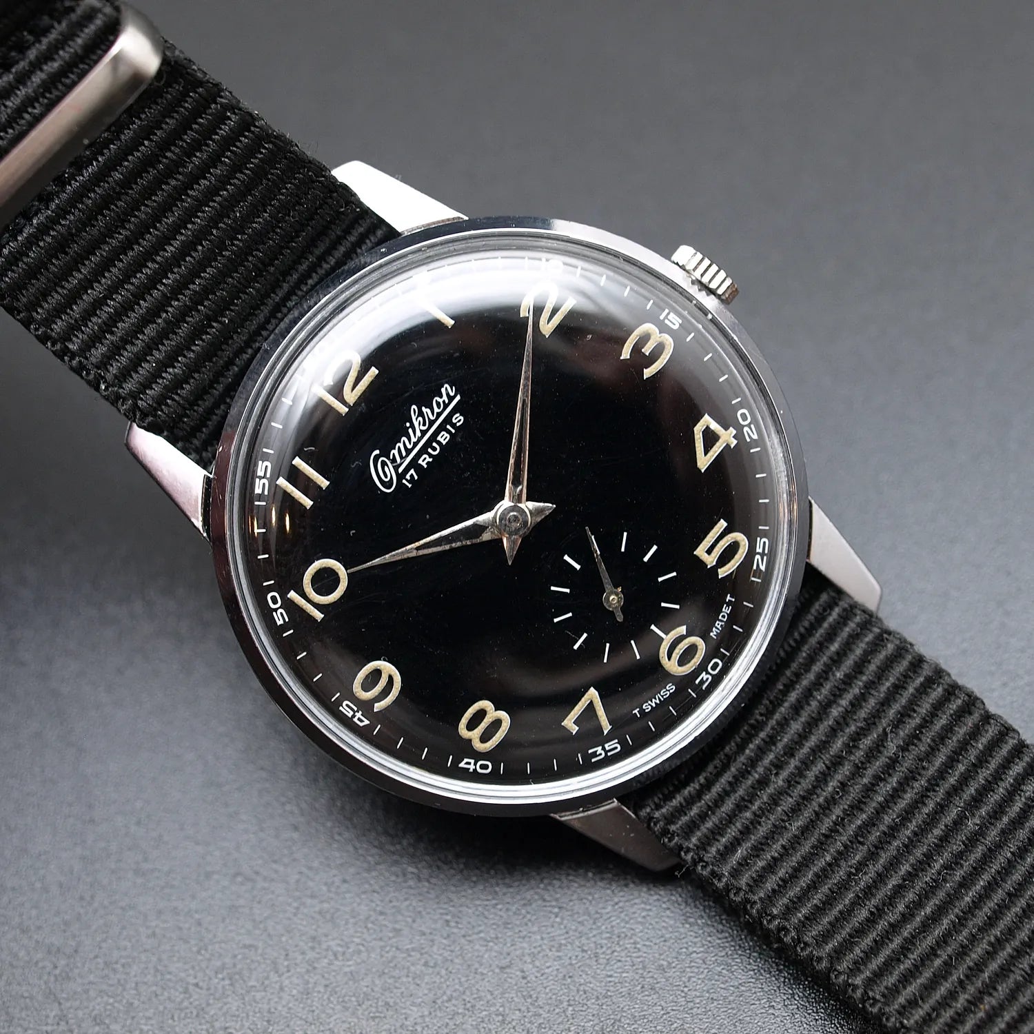 Omikron Ref. 3358 Cal. As 1130 – front view
