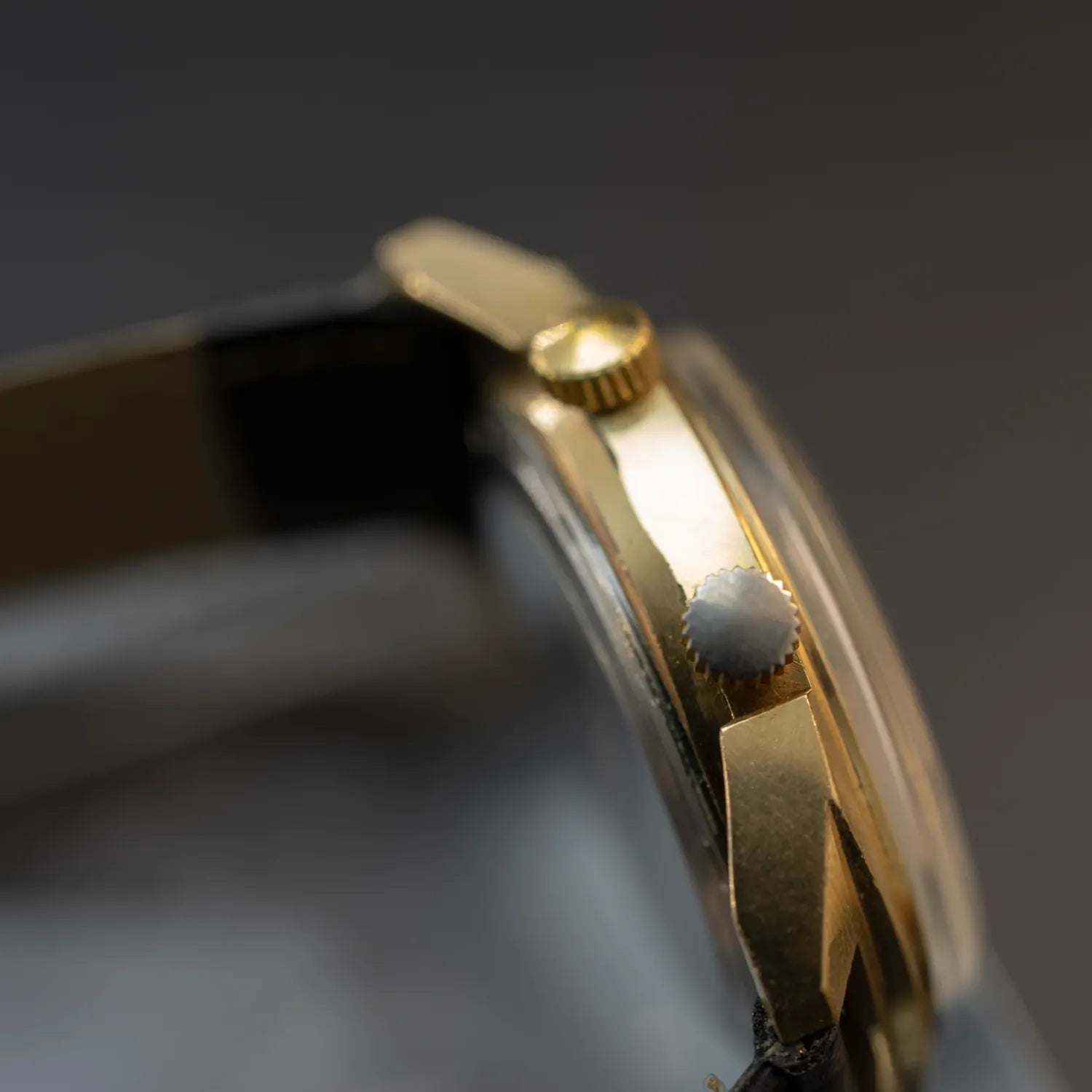 Poljot Alarm Gold Plated Cal. 2612.1 – movement close-up