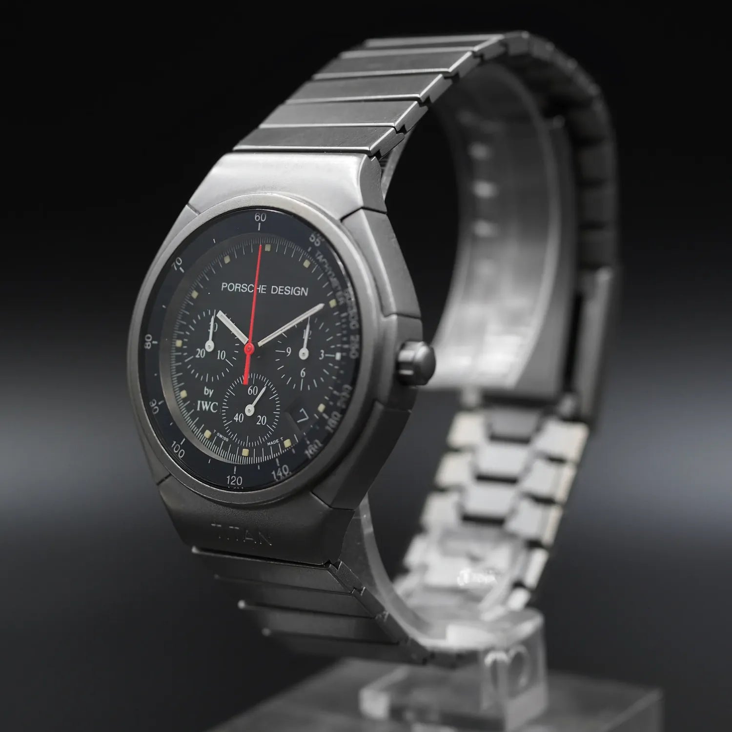 Porsche Design By IWC 3738 Meca-Quartz – strap detail