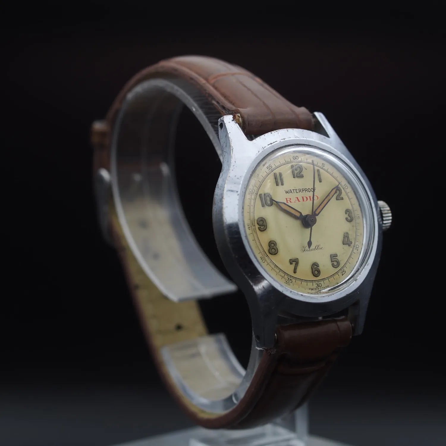 Radio Watch WW2 – side view alternative angle