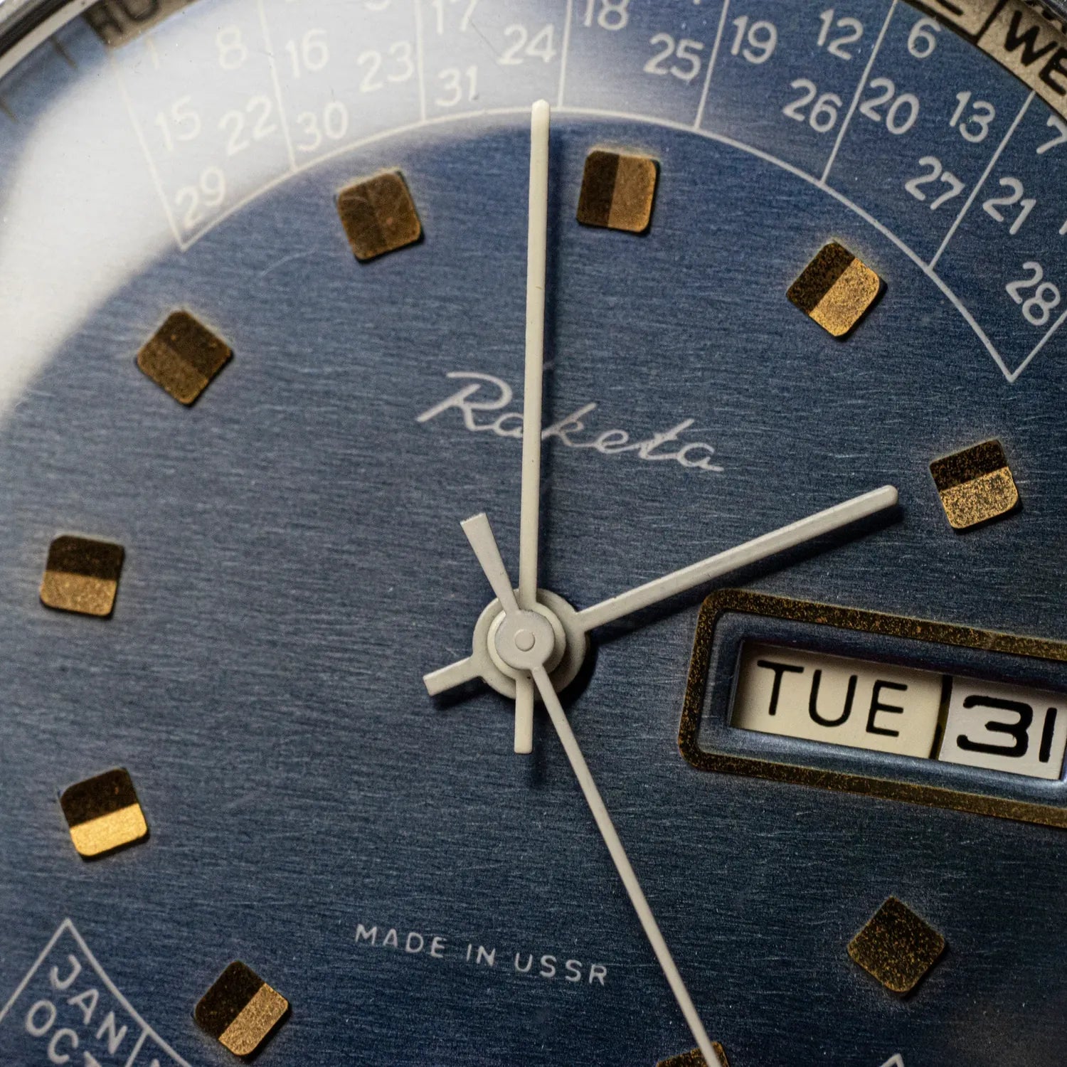 Raketa Perpetual Calendar – dial close-up