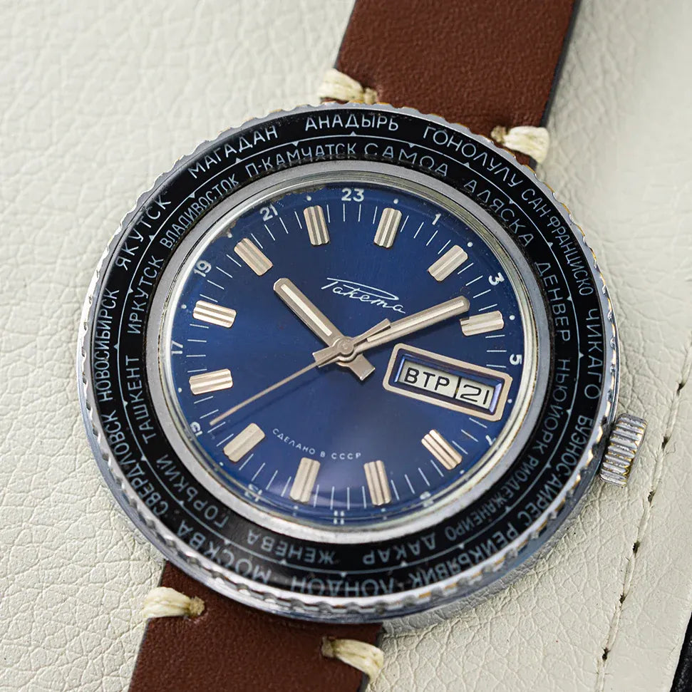 Raketa World Time Goroda, Cal. 2628.H, Men's Vintage Watch – front view
