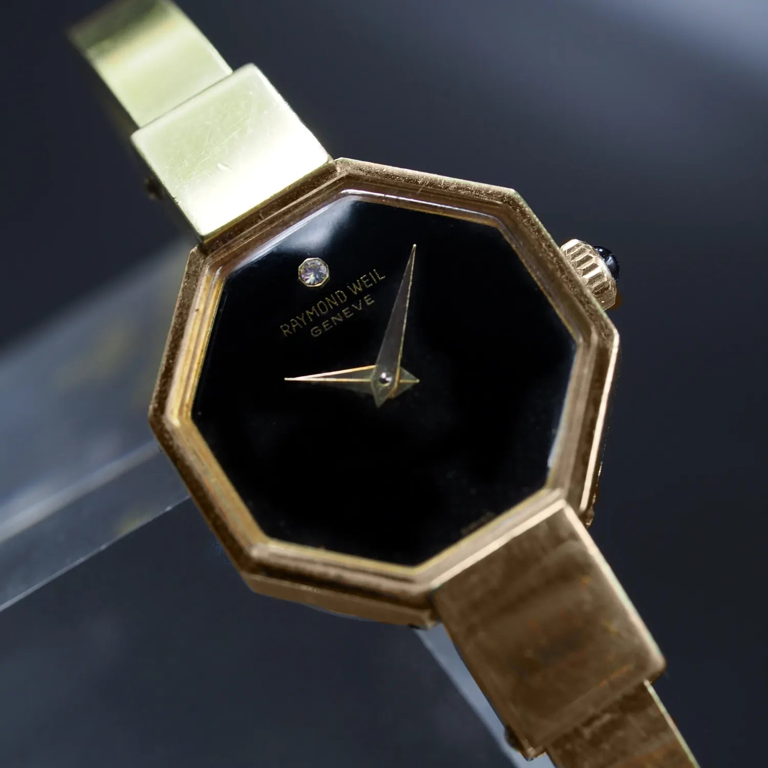 Raymond Weil Geneve, Ref. 1633, Women’s Manual Wind Watch – dial close-up