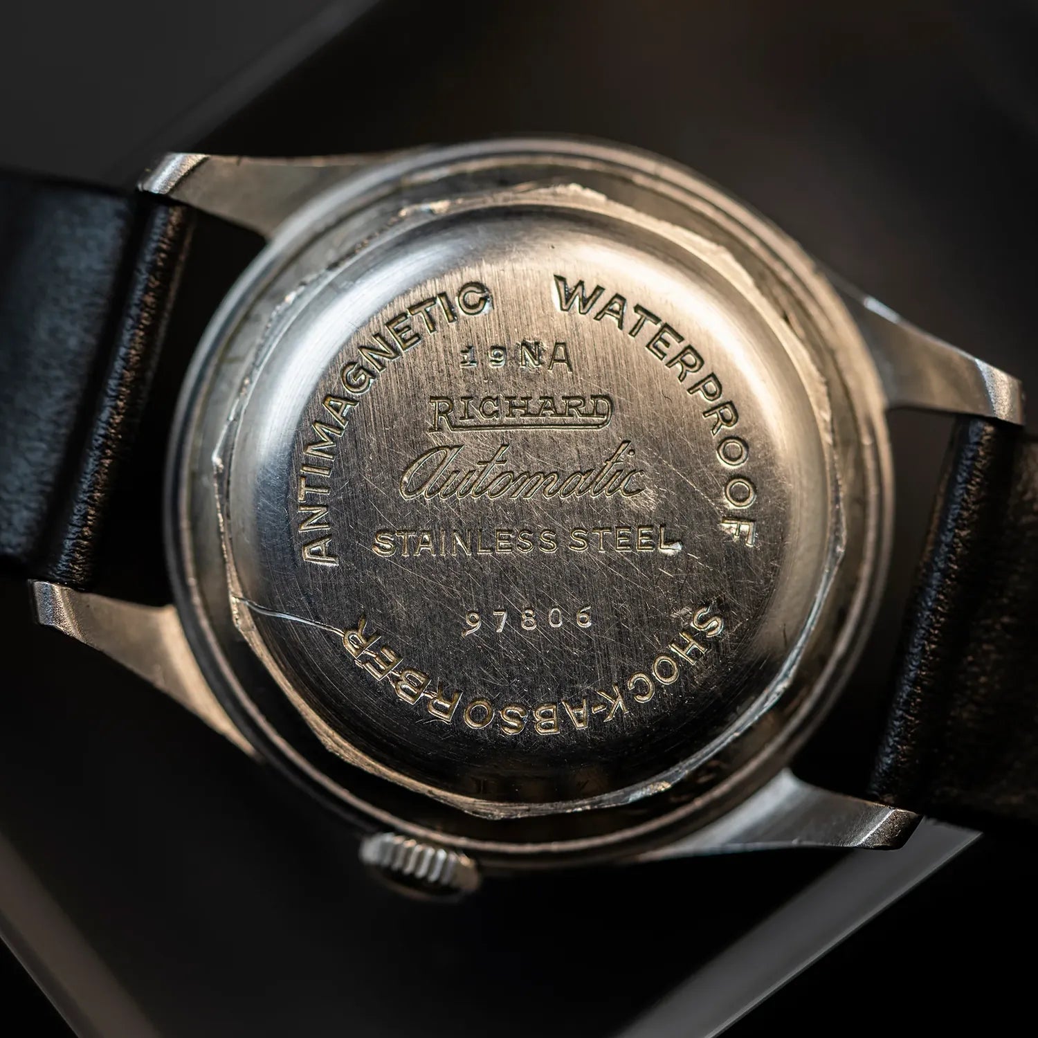 Richard Bumper, Ref. 19NA, Men’s Automatic Vintage Watch – side view