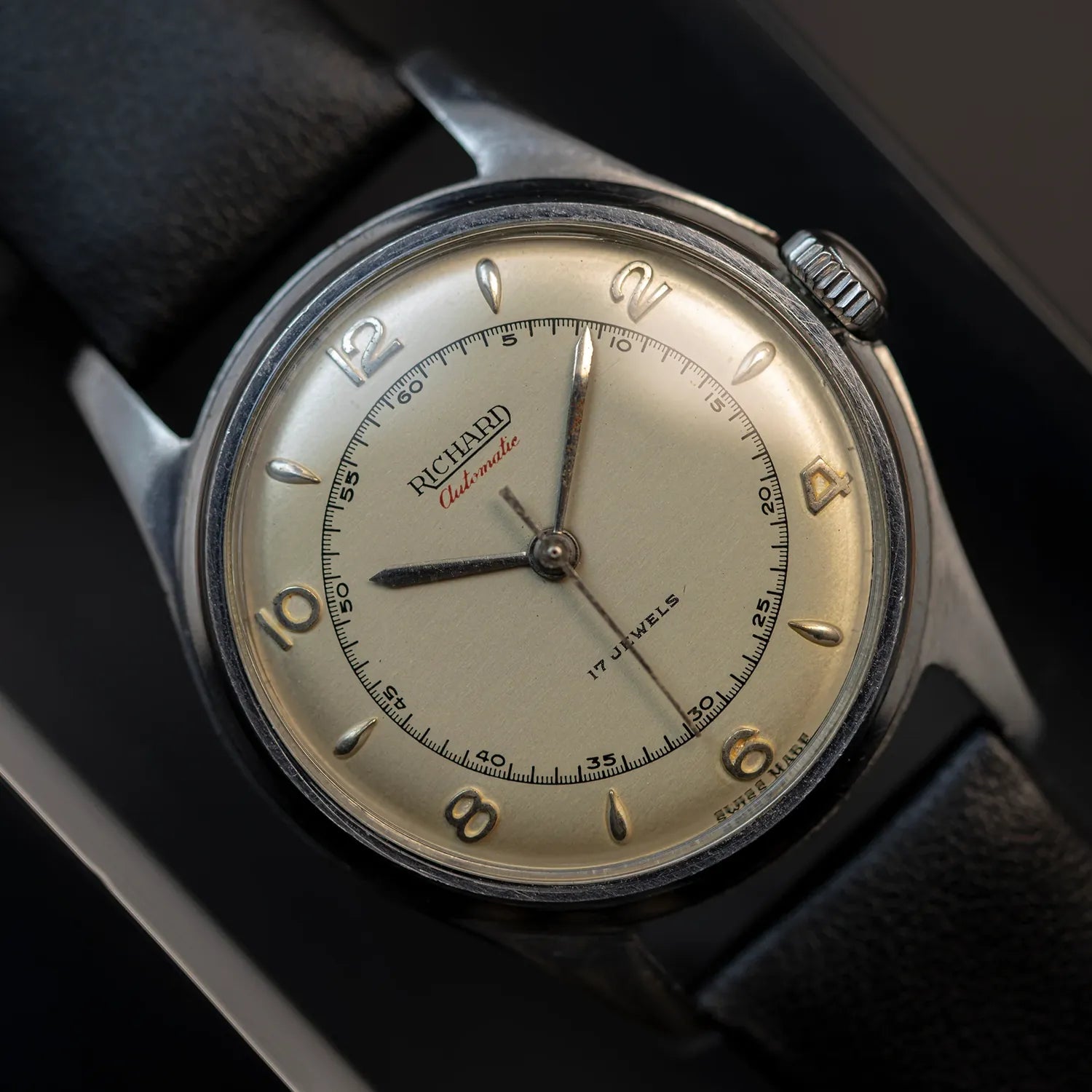 Richard Bumper, Ref. 19NA, Men’s Automatic Vintage Watch – front view