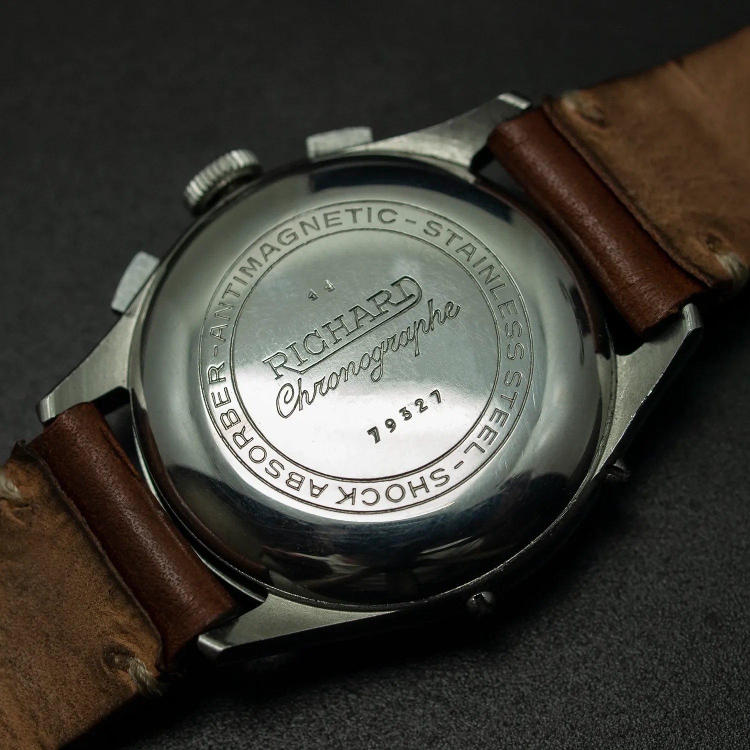 Richard Triple Calendar, Valjoux 72c, Vintage Chronograph – side view alternative angle