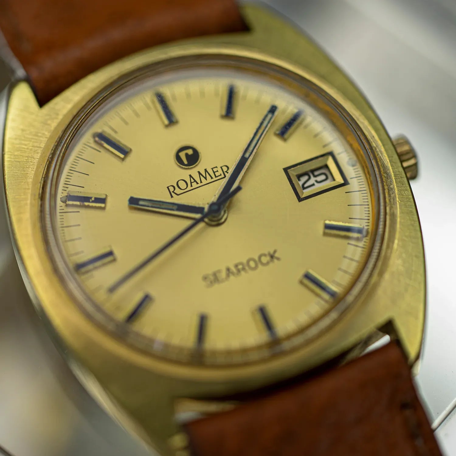 Roamer Searock, Ref. 802.2210.322, Cal. MST 802, 1979 – dial close-up