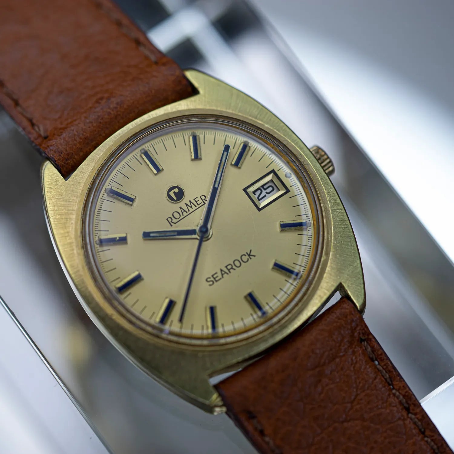 Roamer Searock, Ref. 802.2210.322, Cal. MST 802, 1979 – side view alternative angle