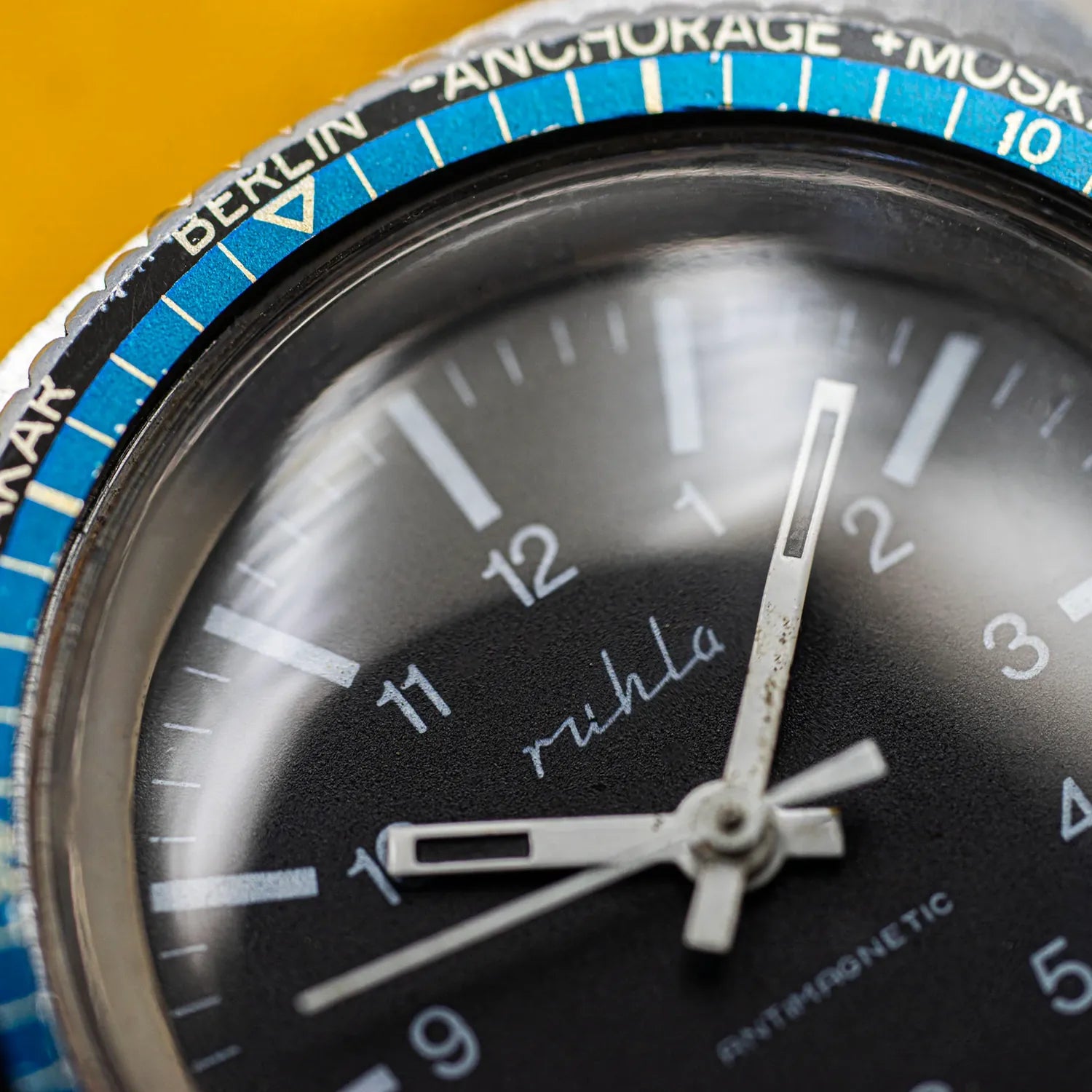 Ruhla World Time, Men’s Manual Wind Vintage Watch, 1981 – dial close-up