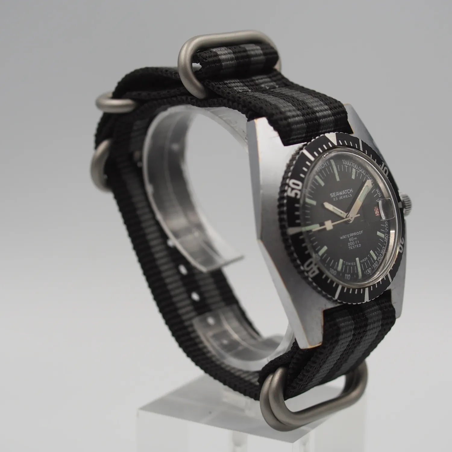 Seawatch Diver, Men’s Diving Vintage Watch, 1975 – dial close-up