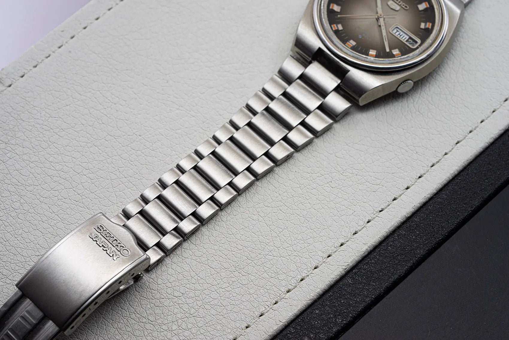 Bracelet of Seiko 5 6119 7540