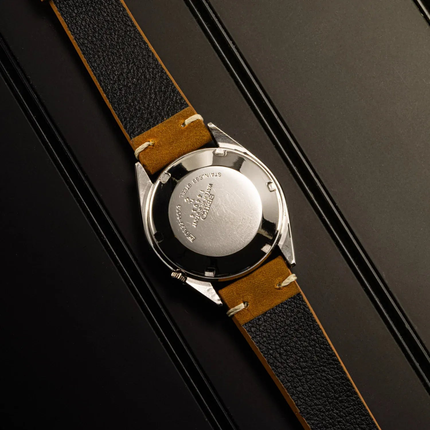 Seiko 5 6309-5530 Men’s Automatic Dress Vintage Watch 1981 – movement close-up