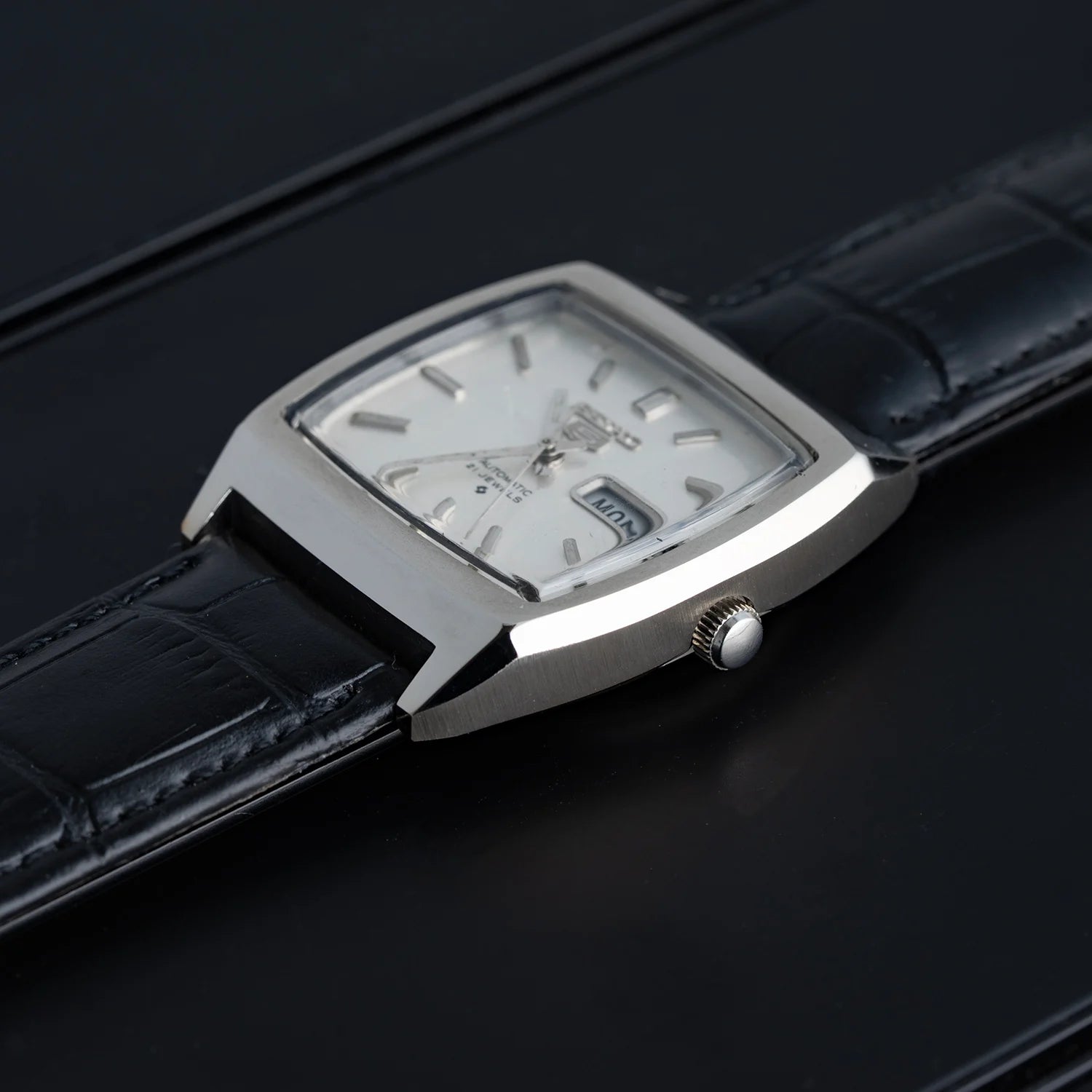 Seiko 5 6319-5020 Crown