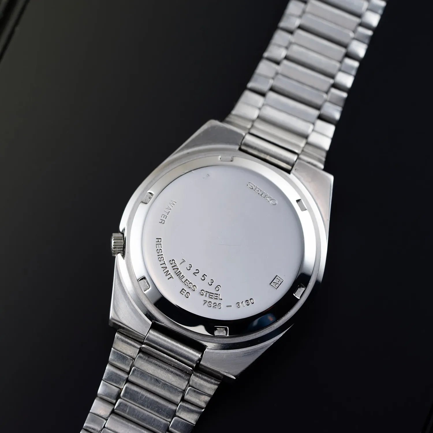 Seiko 5 7S26-3130, Cal. 7S26, Men’s Dress Automatic Watch – strap detail