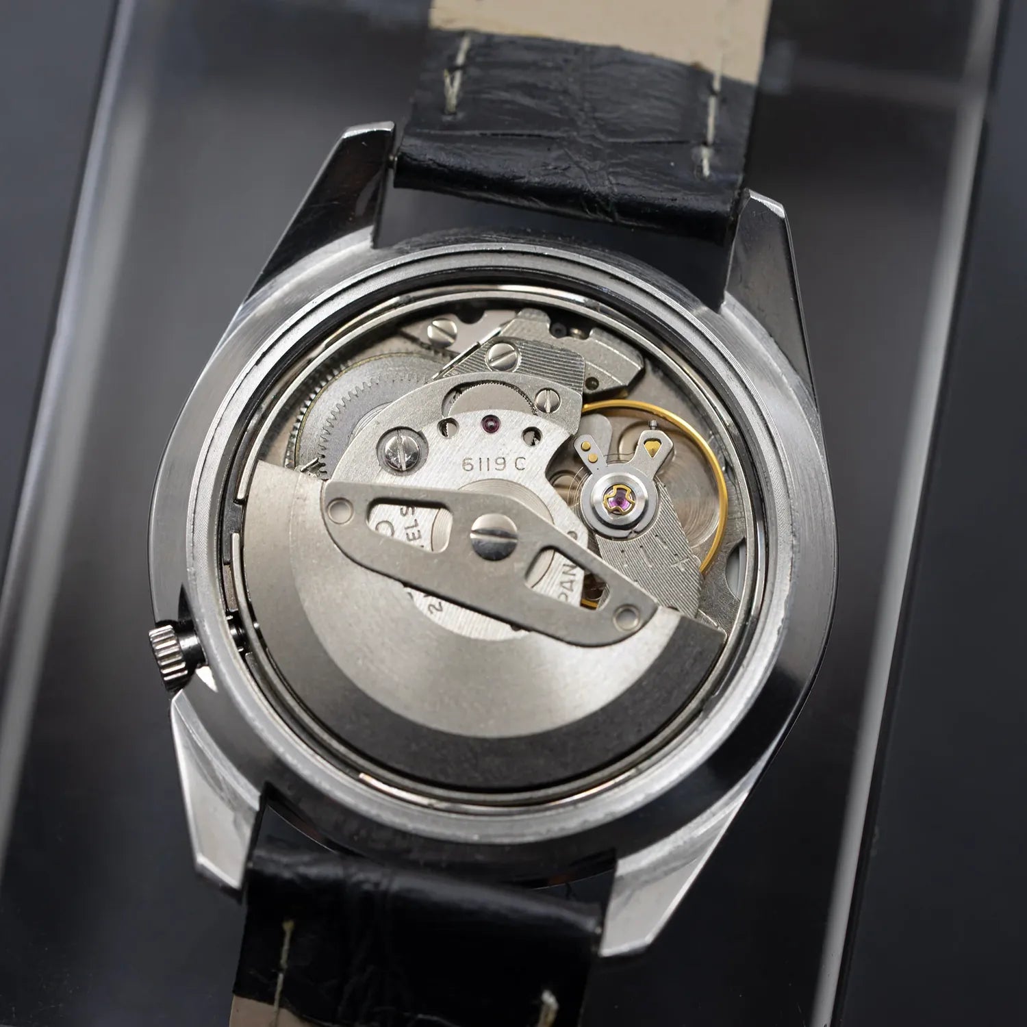 Seiko 5 6119-8083, Cal. 6119, Men’s Automatic Vintage Watch – side view alternative angle