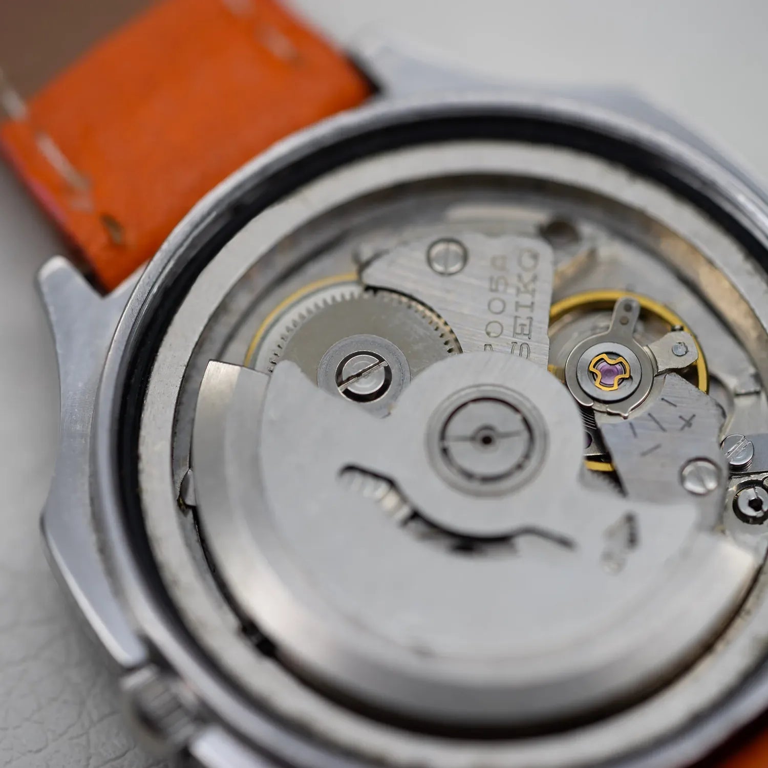Seiko 7005-5020, Cal. 7005, Men’s Automatic Vintage Watch – back case