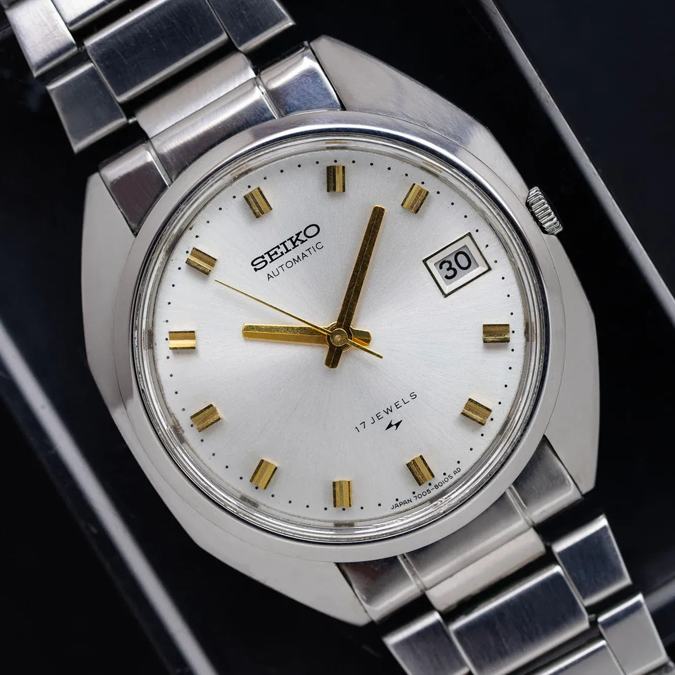 Seiko 7005-8210, Cal. 7005, Men’s Automatic Watch, 1975 – front view