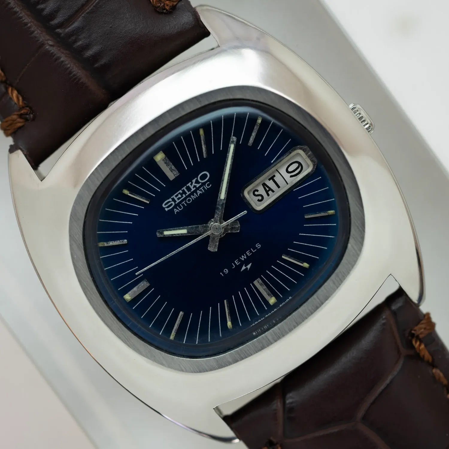 Seiko 7006-5000, Cal. 7006, Men’s Dress Vintage Watch, 1973 – front view