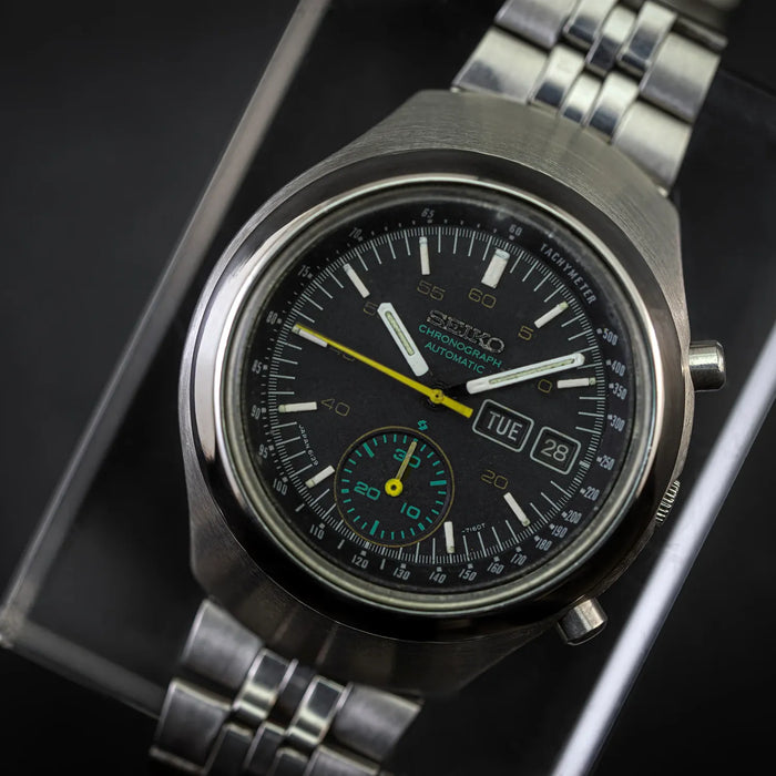 Seiko Darth Vader, Ref. 6139-7100, Cal. 6139, Men’s Chronograph Vintage Watch, 1975 – front view