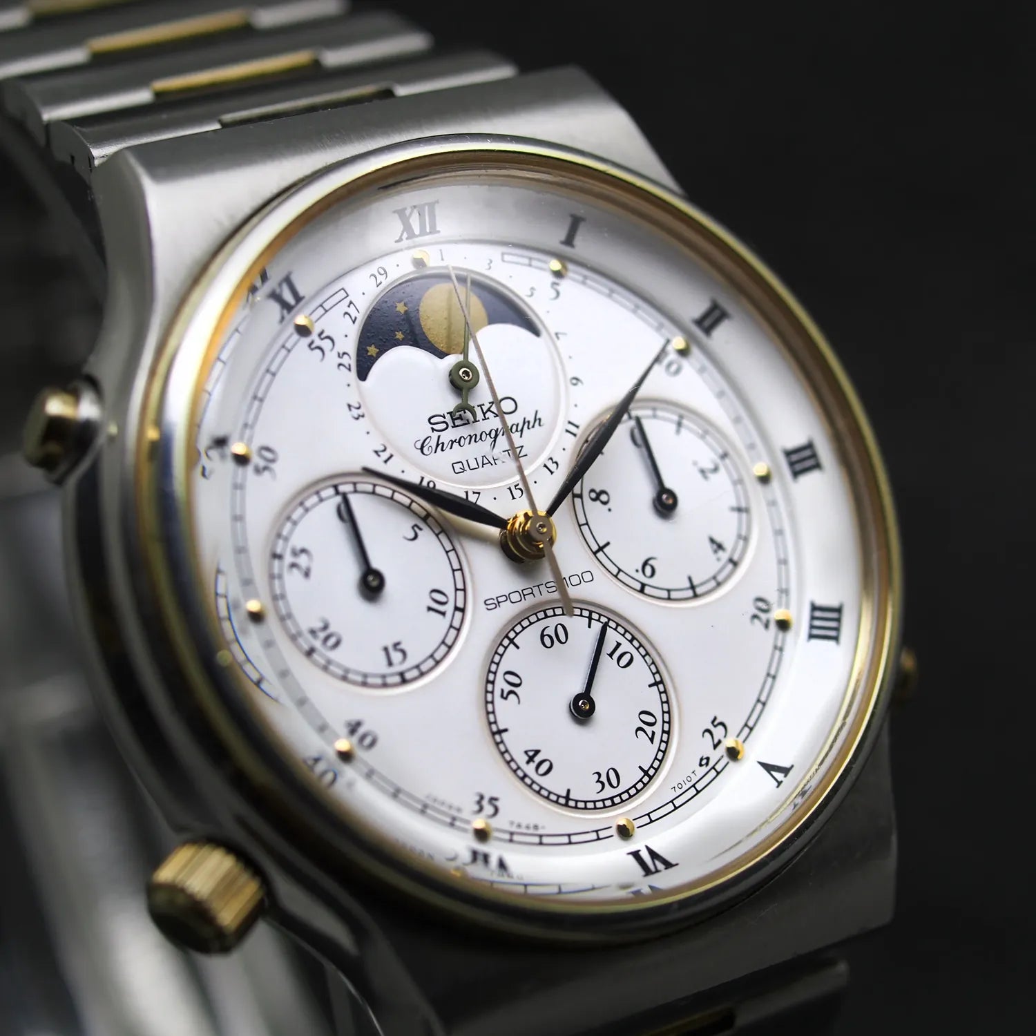 Seiko Sports 100, Ref. 7A48-7000, Cal. 7A48, Men’s Chronograph Vintage Watch, 1985 – dial close-up