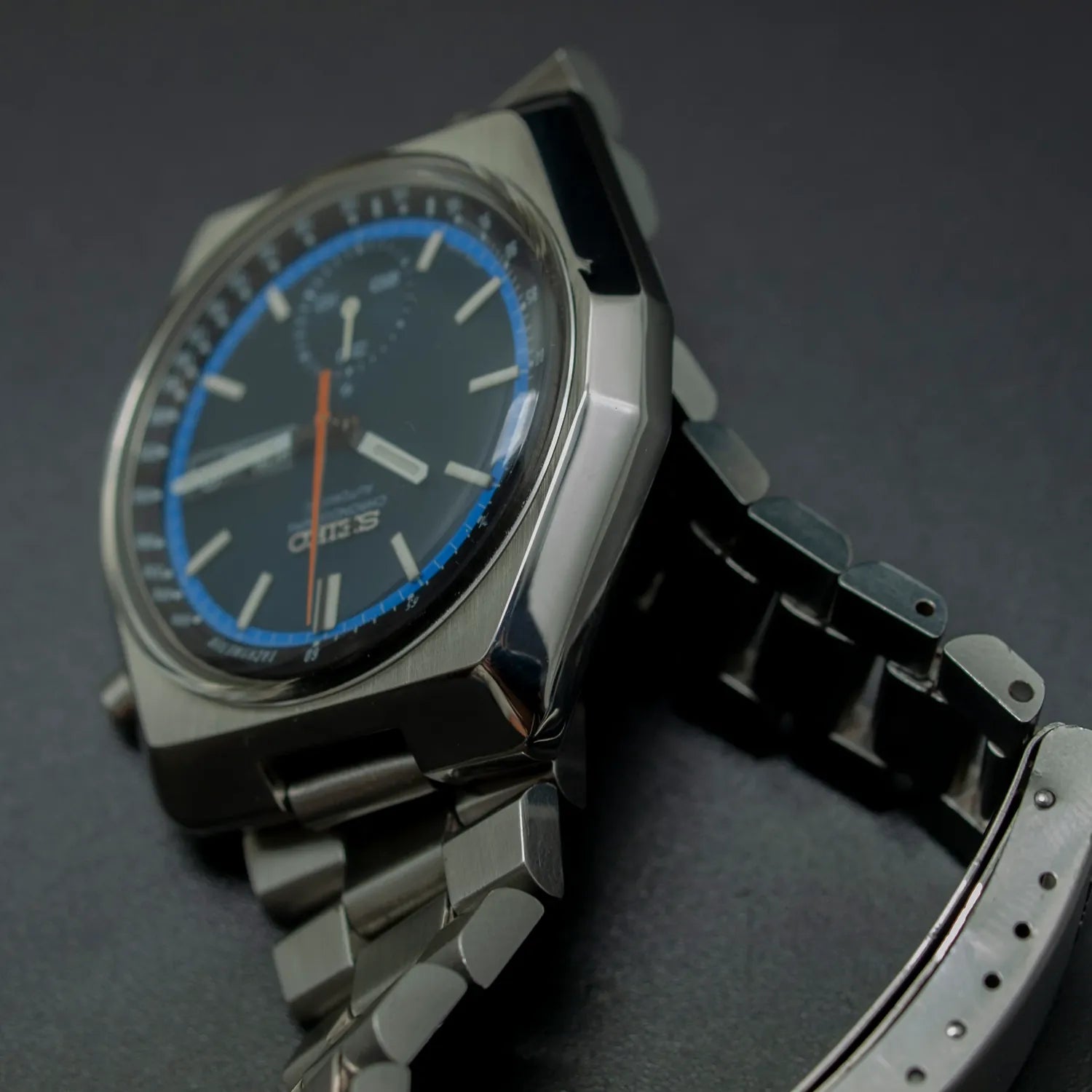Seiko Hexagon, Ref. 6139-7080, Cal. 6139, Men’s Chronograph Vintage Watch, 1975 – strap detail