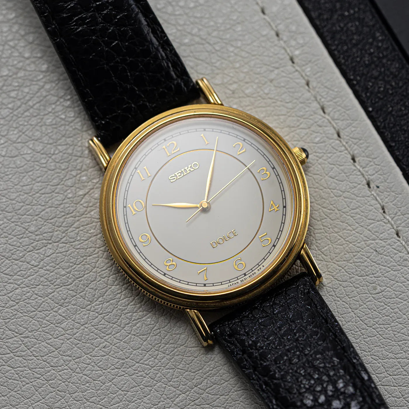 Seiko Dolce, Ref. 5E31-6F50, Cal. 5E31, Men’s Dress Vintage Watch, 1994 – front view