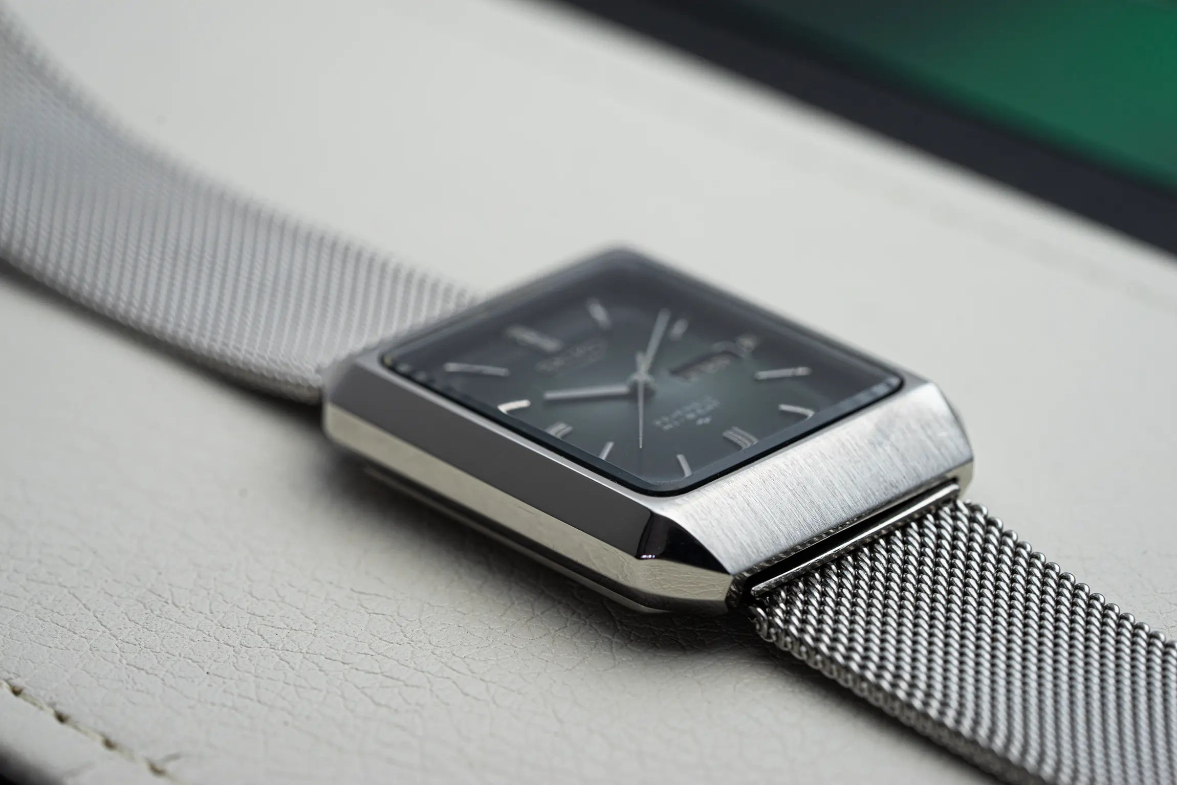 Seiko Hi-Beat 2406-3020 Case