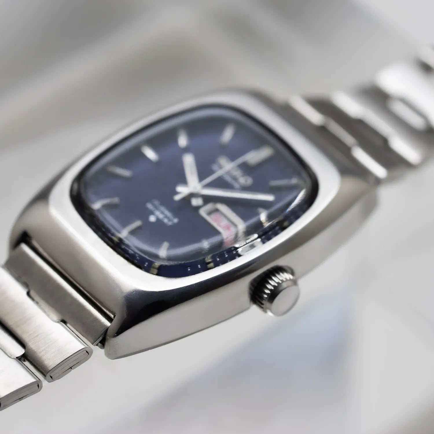 Seiko Hi-Beat, Ref. 2906-3040, Cal. 2906, Women’s Automatic Vintage Watch, 1979 – dial close-up