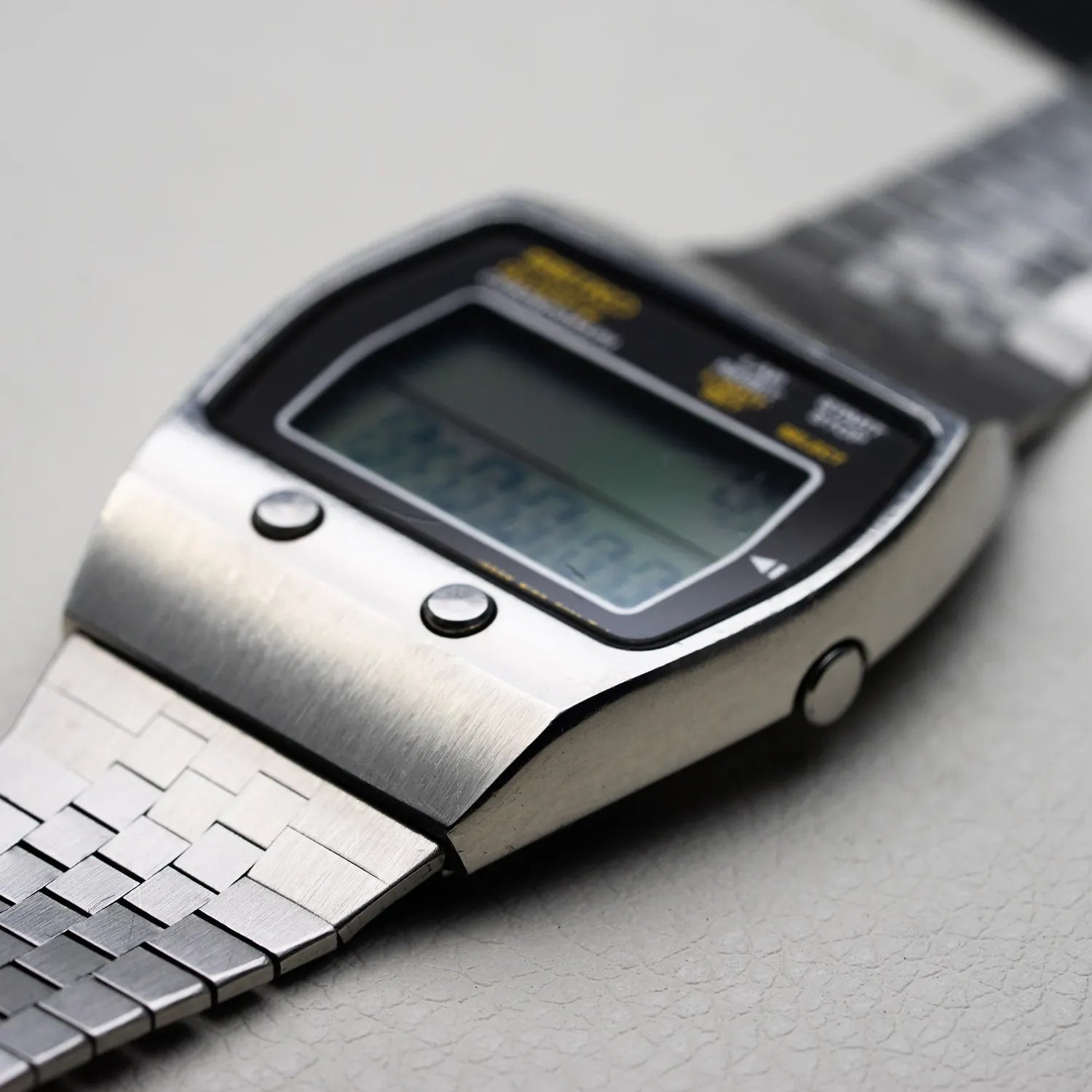Seiko Quartz Digital Chronograph, Ref. M159-5000, Cal. M159, Men’s Vintage Watch, 1977 – dial close-up