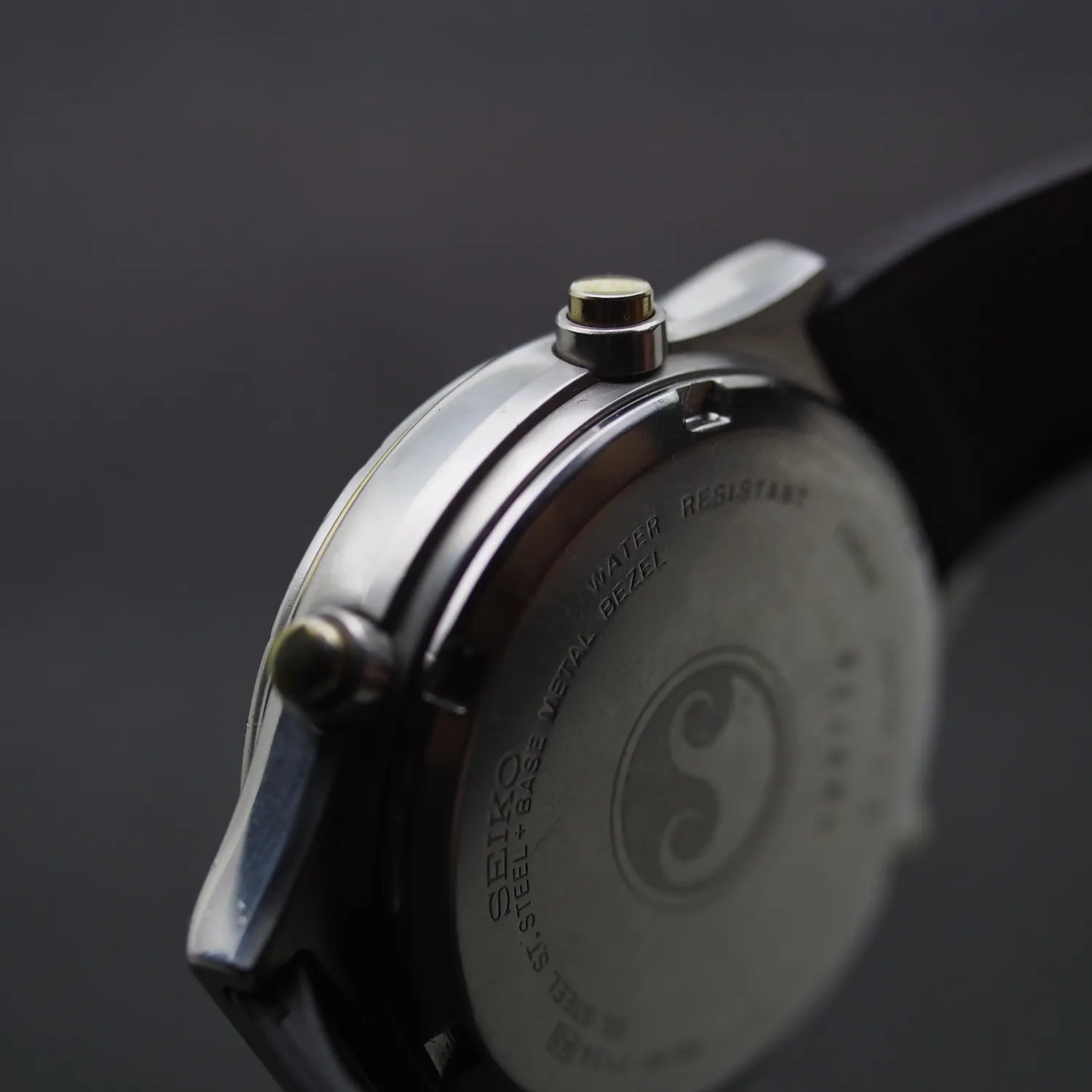 Seiko Sports 150, Ref. 7A38-713A, Black Dial, Men’s Chronograph Vintage Watch, 1986 – strap detail