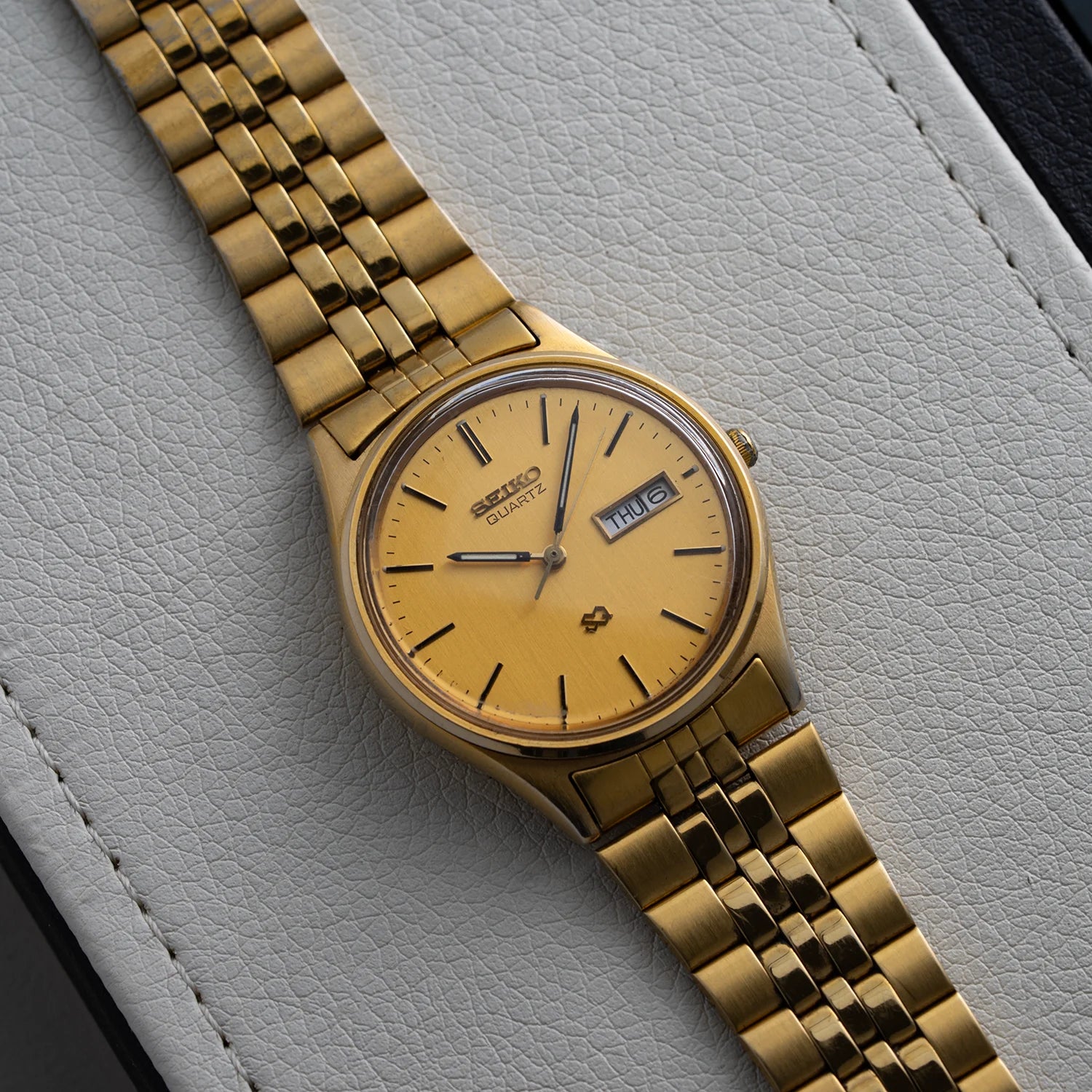 Seiko SQ 7546-8450 Top View