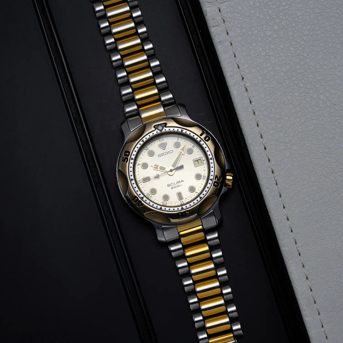 Seiko-Scuba-200M-5H25-6000.