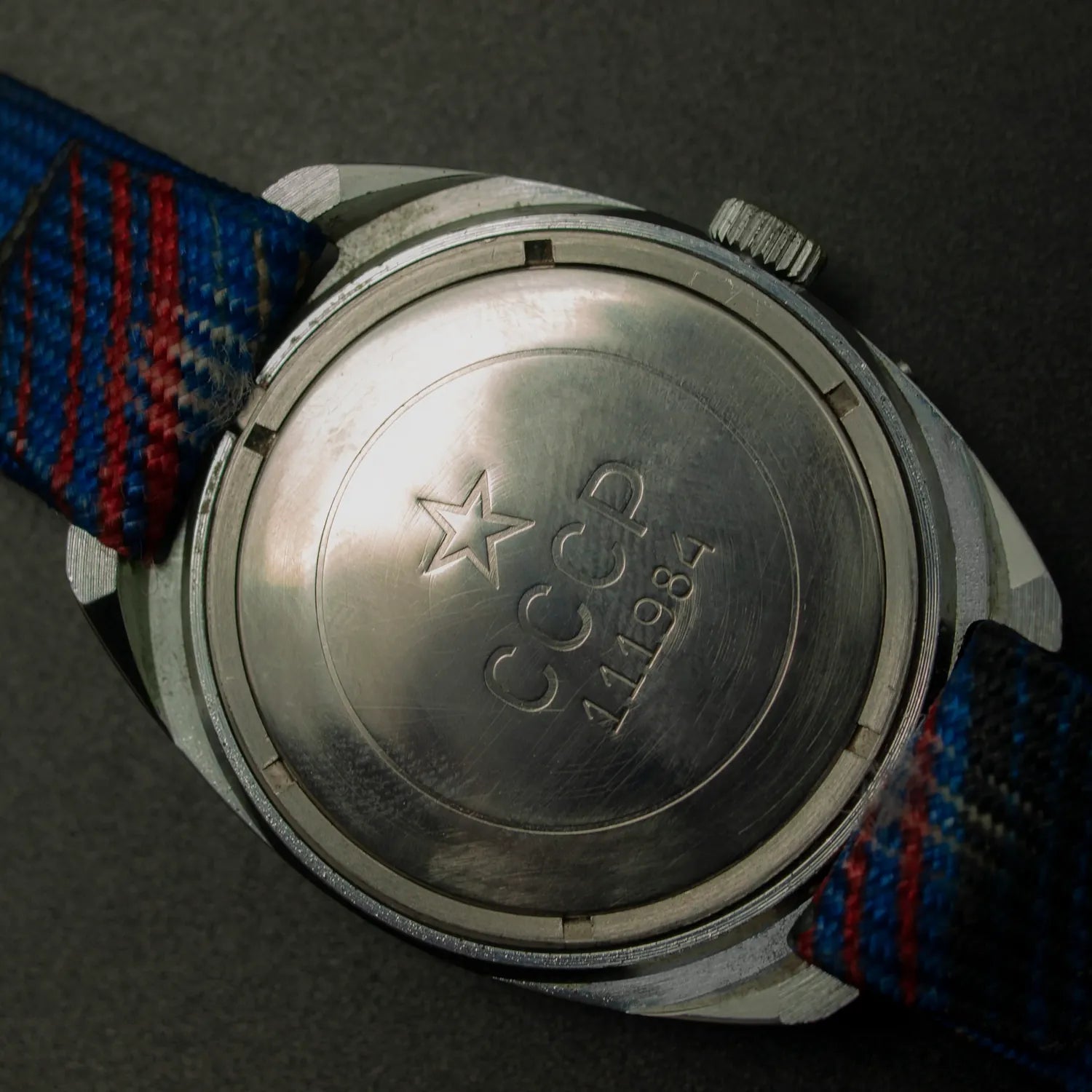 Slava California, Cal. 2428, Men’s Manual Wind Vintage Watch, 1984 – dial close-up