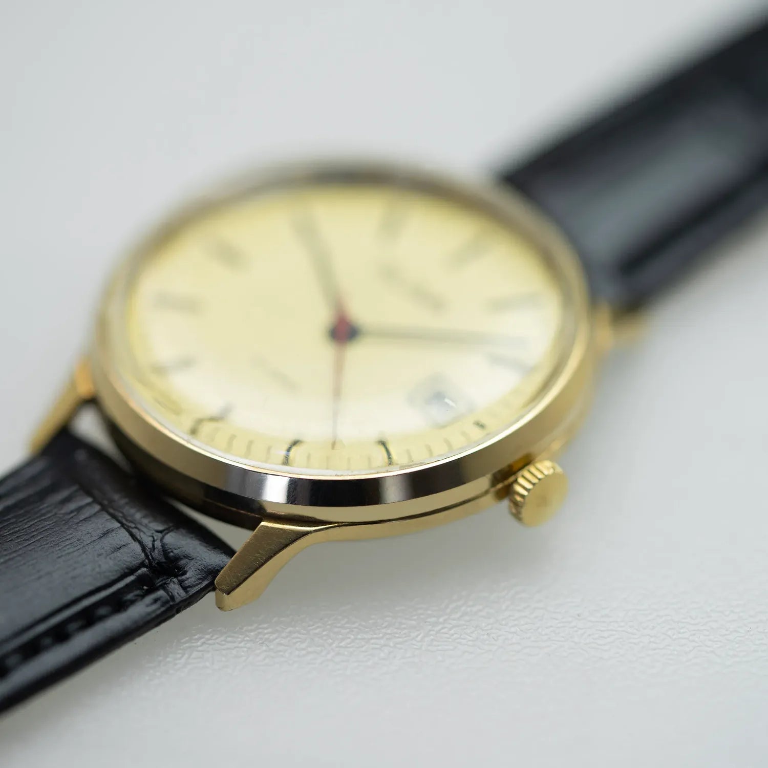 Slava, Cal. 2414, Men’s Manual Wind Vintage Watch, 1988 – side view