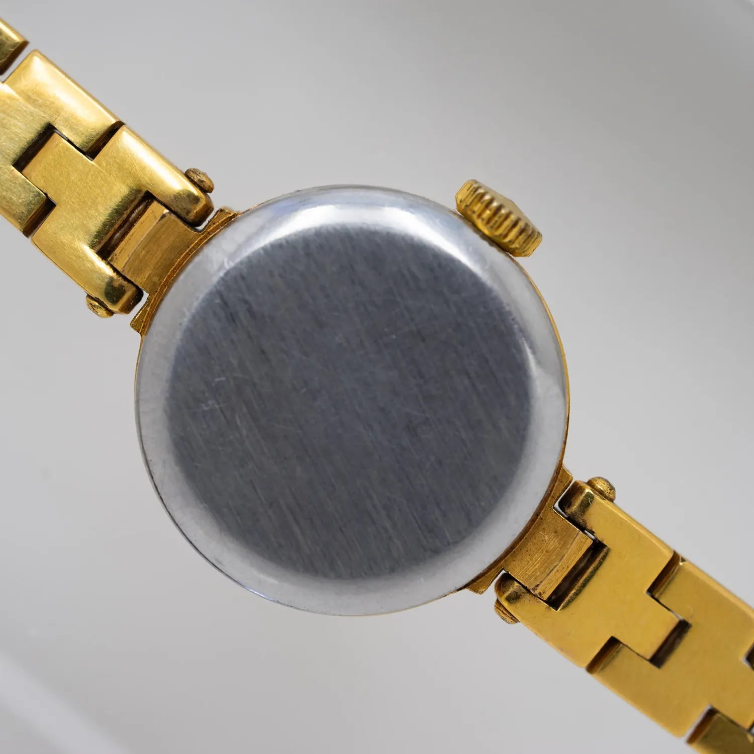 Slava, Women’s Manual Wind, Dress Vintage Watch, 1982 – side view alternative angle