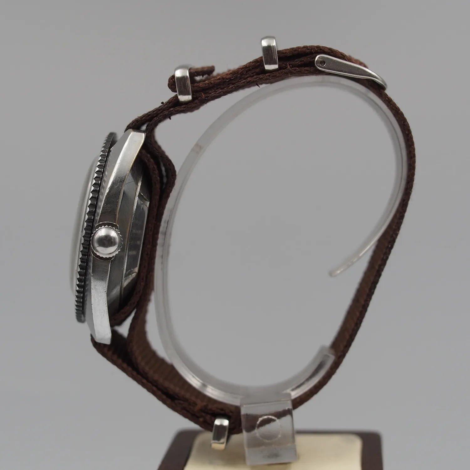 Stowa Seatime Automatic Diver Cal. PUW 1561 – side view alternative angle