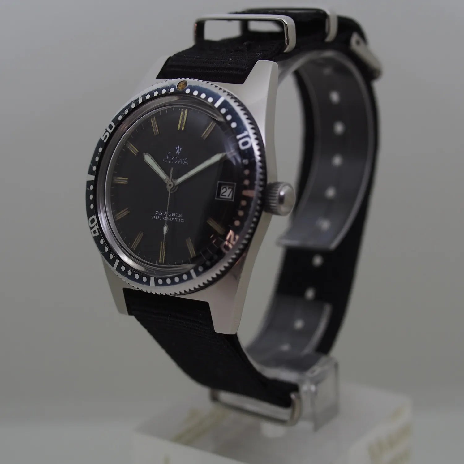 Stowa Vintage Diver Cal. 14.61 – movement close-up