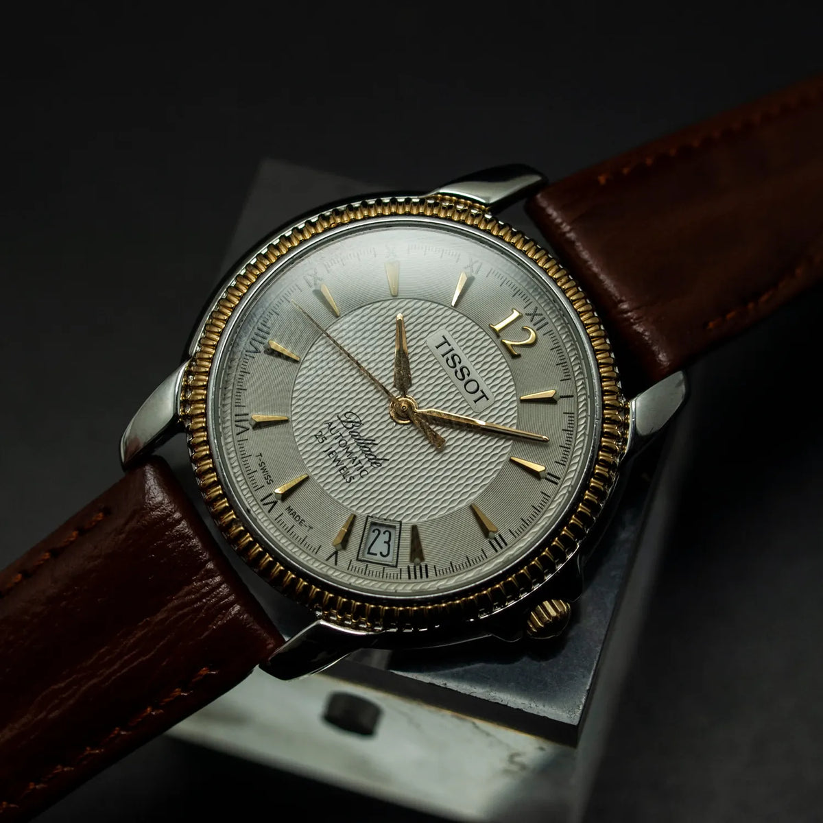 ☆美品☆ TISSOT バラード デイト C279/379C 腕時計 裏スケ