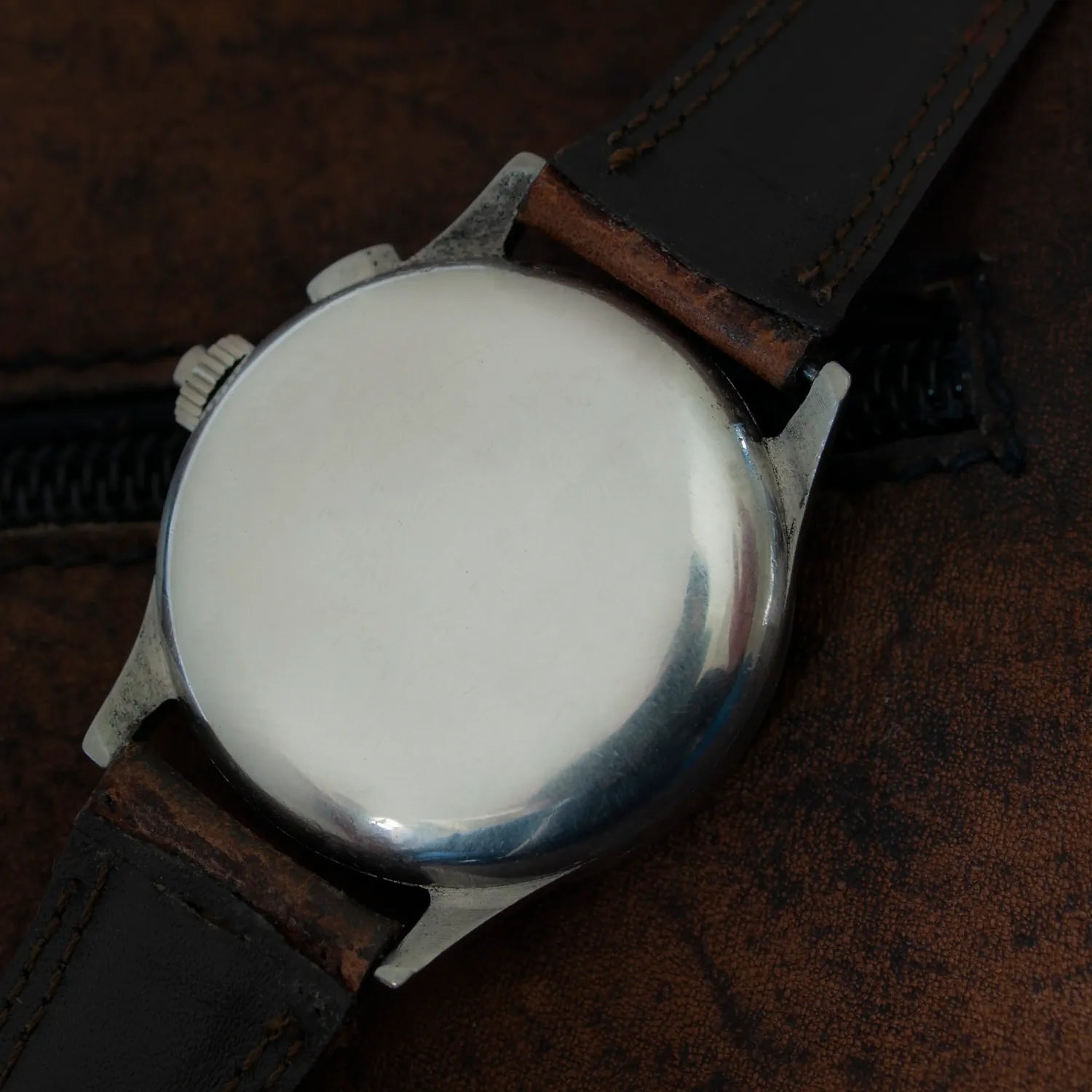 Tissot Chronograph 15TL – crown detail