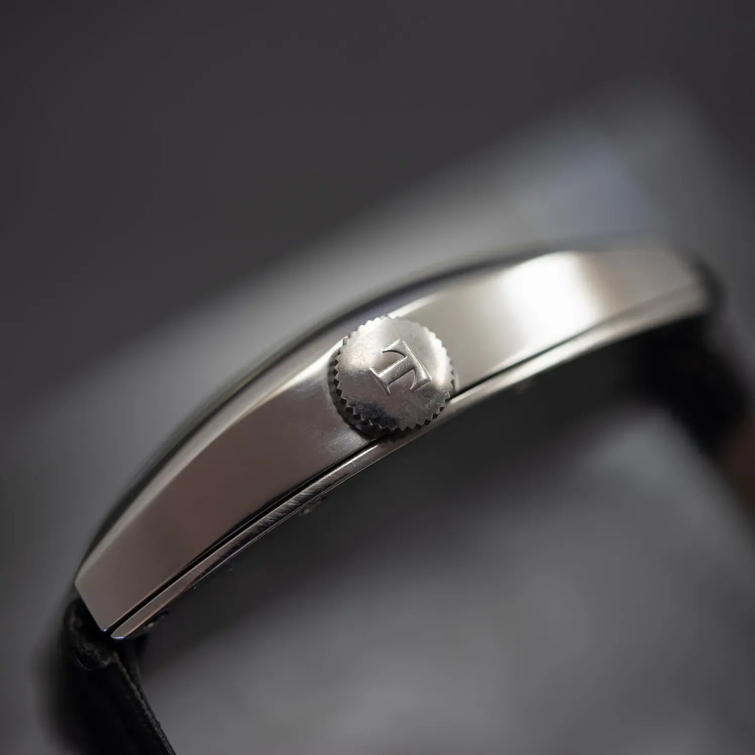 Tissot Porto 1925 Z190 – back case