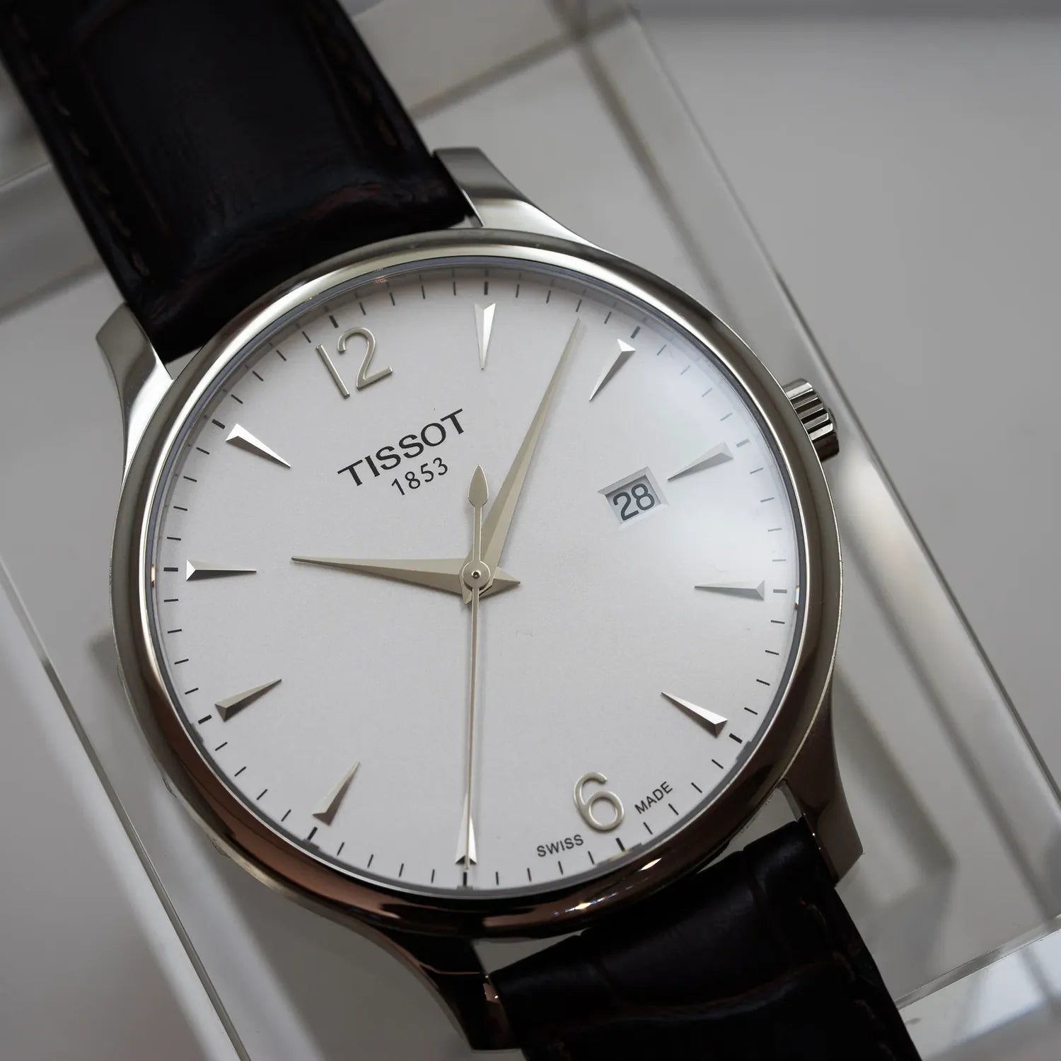 Tissot Ref. T063610A, Men's Dress Watch – back case