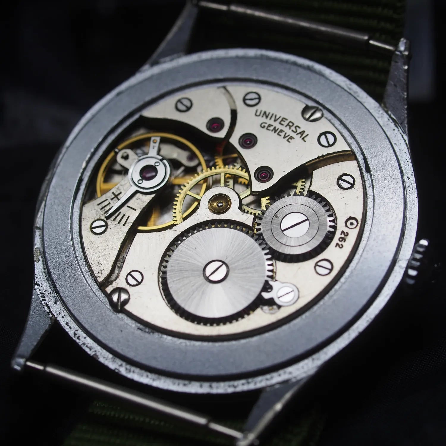 Universal Geneve Cal. 262 – back case
