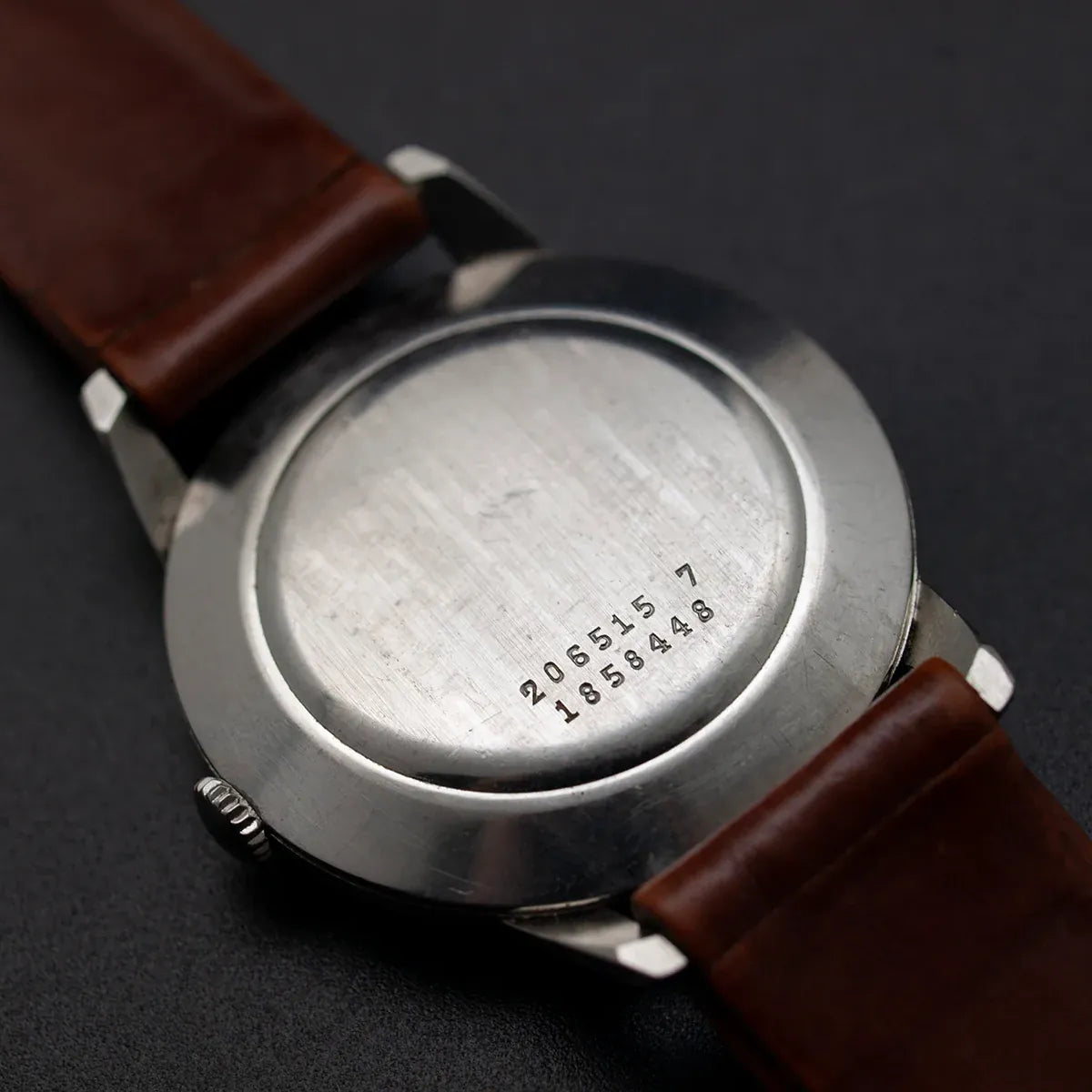 Universal Geneve Ref. 206515.7, Cal. 332 – movement close-up