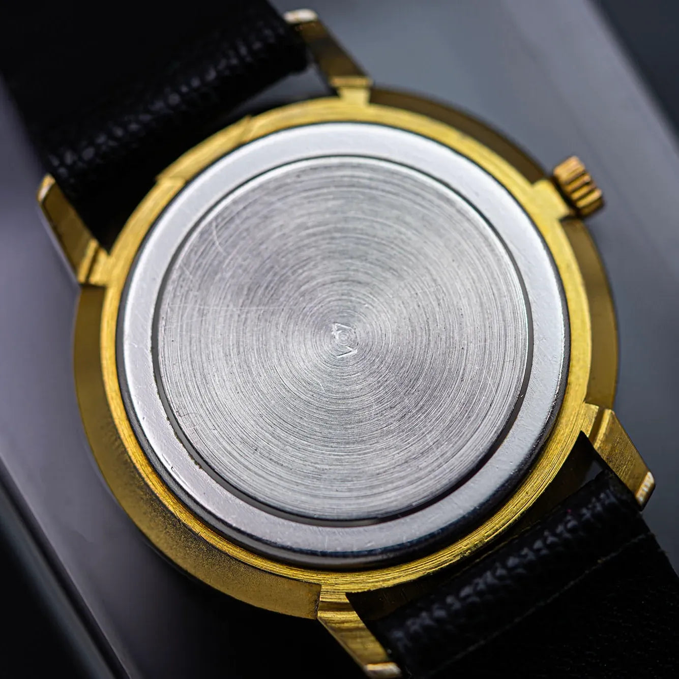 Vintage Glashutte Men's Dress Watch – back case