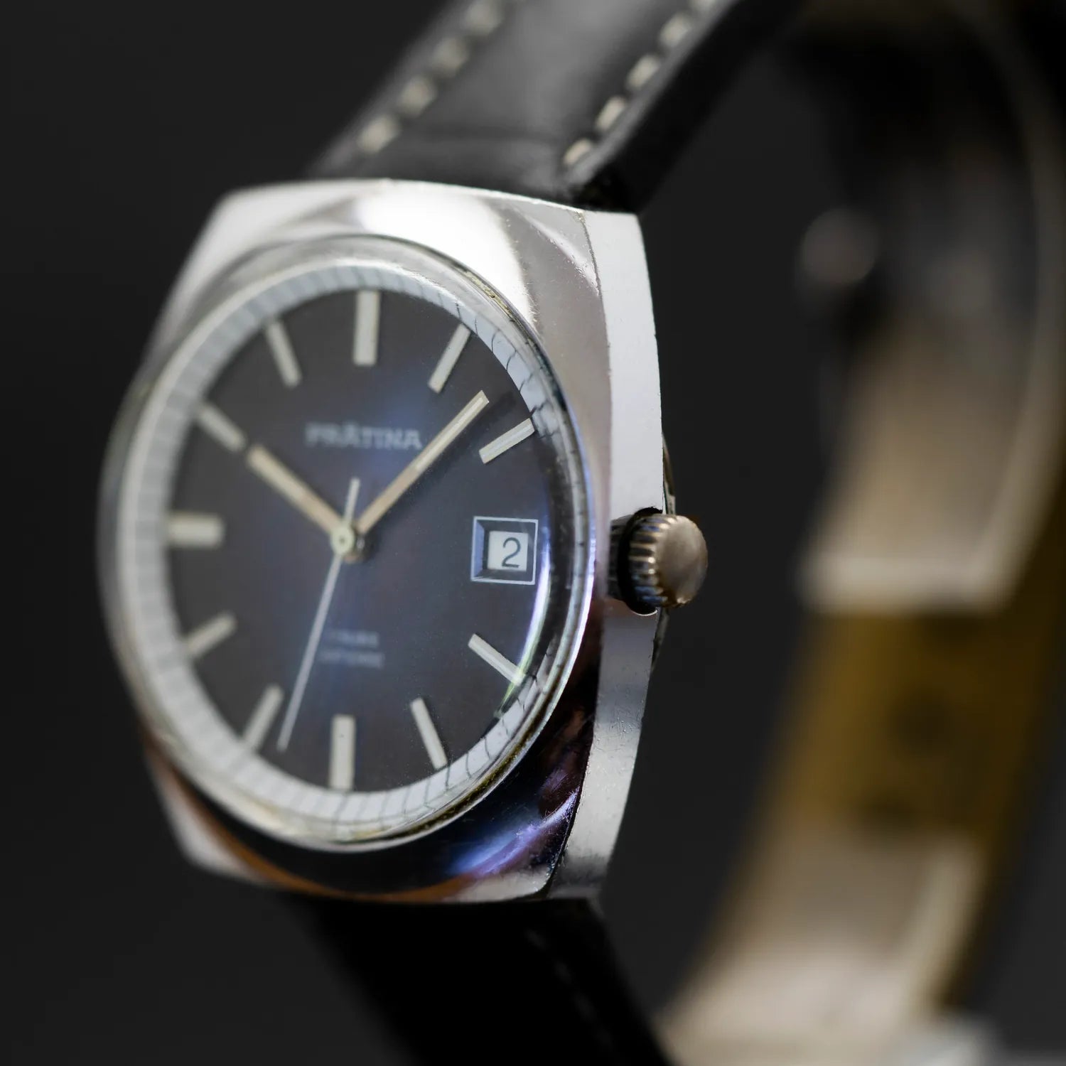 Vintage Pratina Dugena Cal. Fe 140C – movement close-up