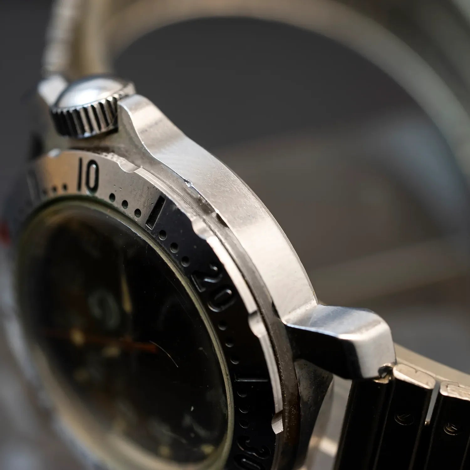 Vostok Amphibia Diver Watch – side view