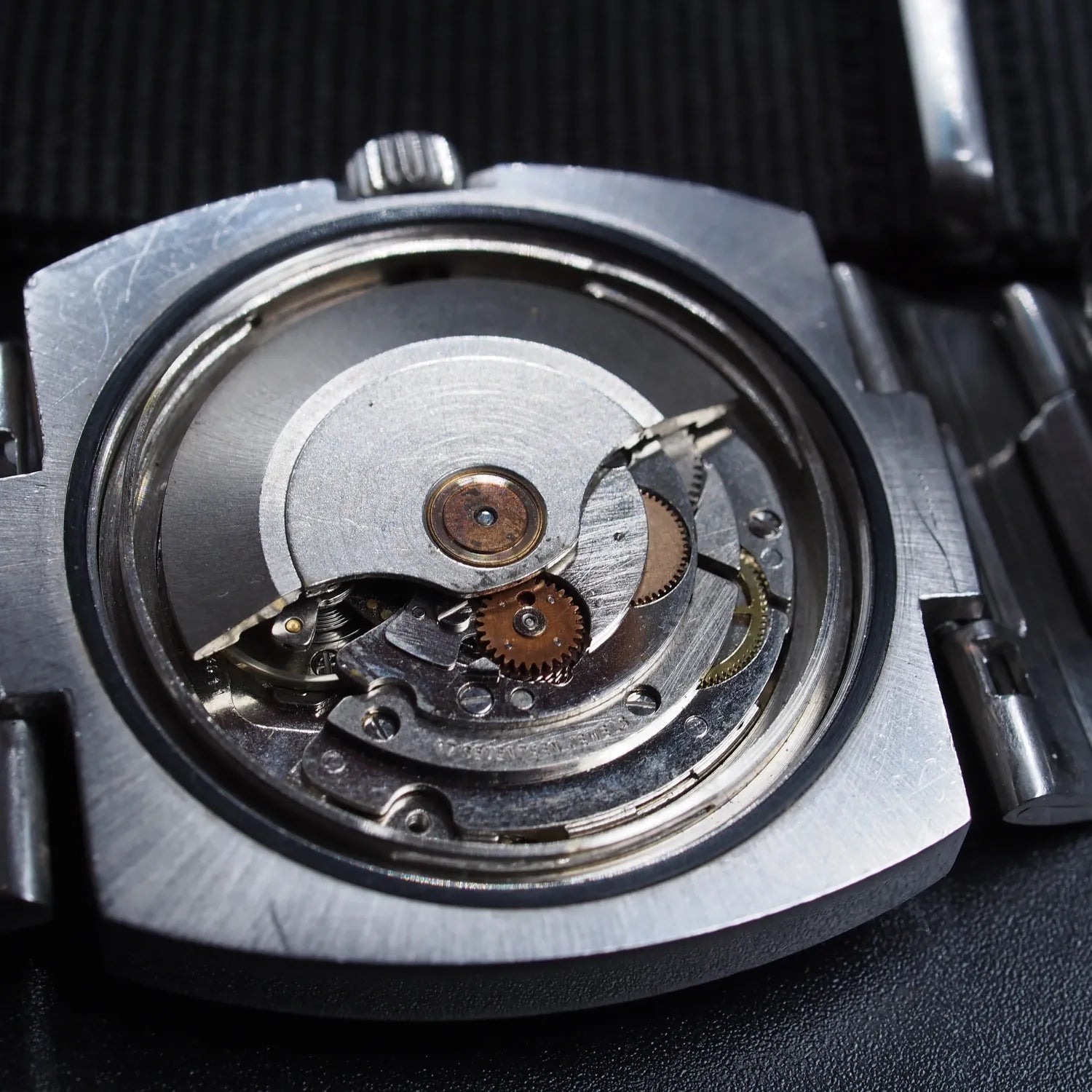 Yema Sous-Marine Automatic Ref. 55.18.52 – movement close-up
