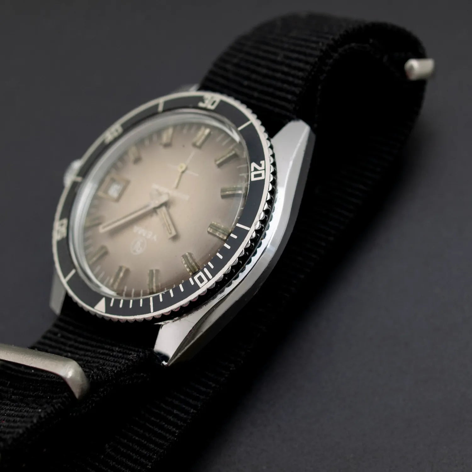Yema Sous-Marine Diver – dial close-up