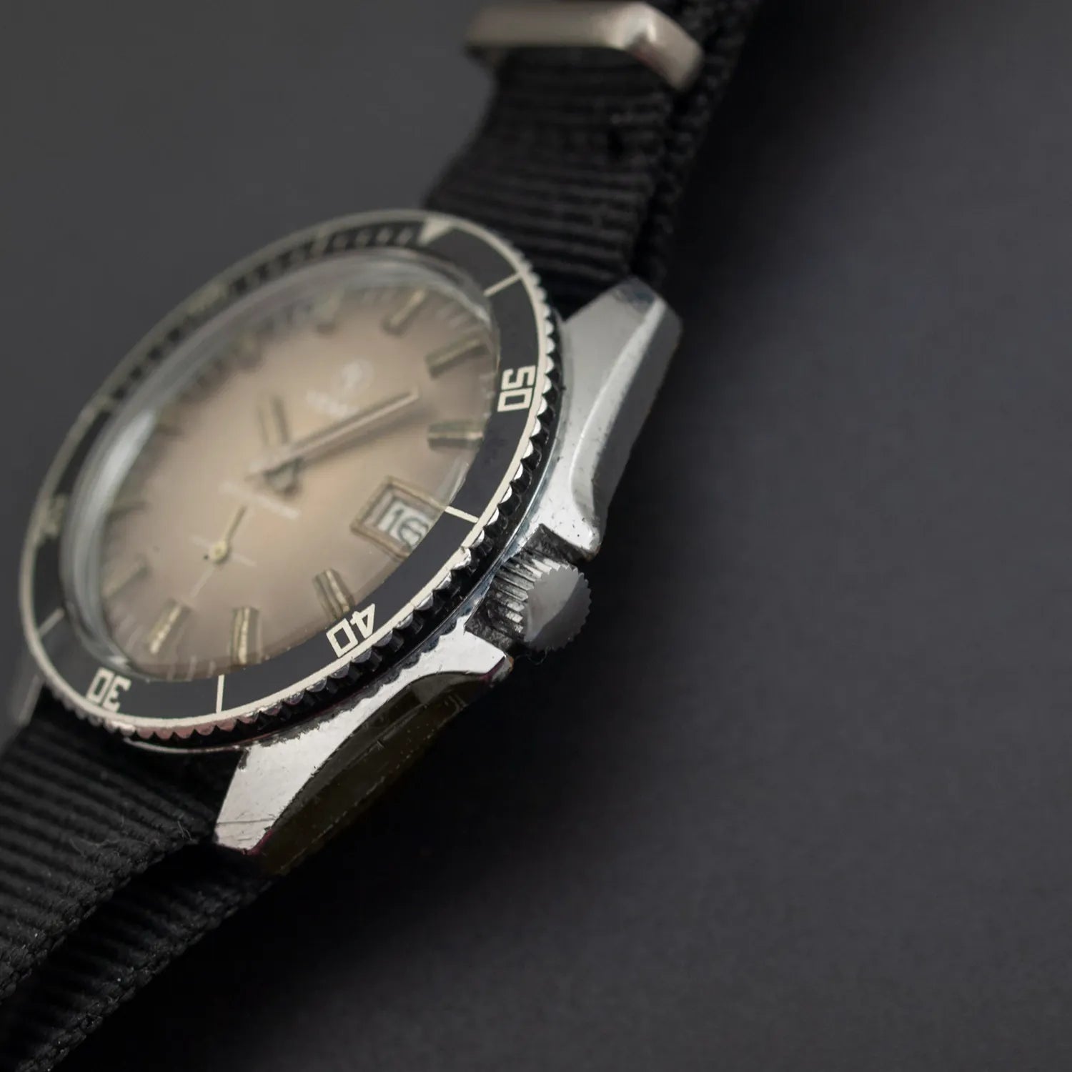 Yema Sous-Marine Diver – side view